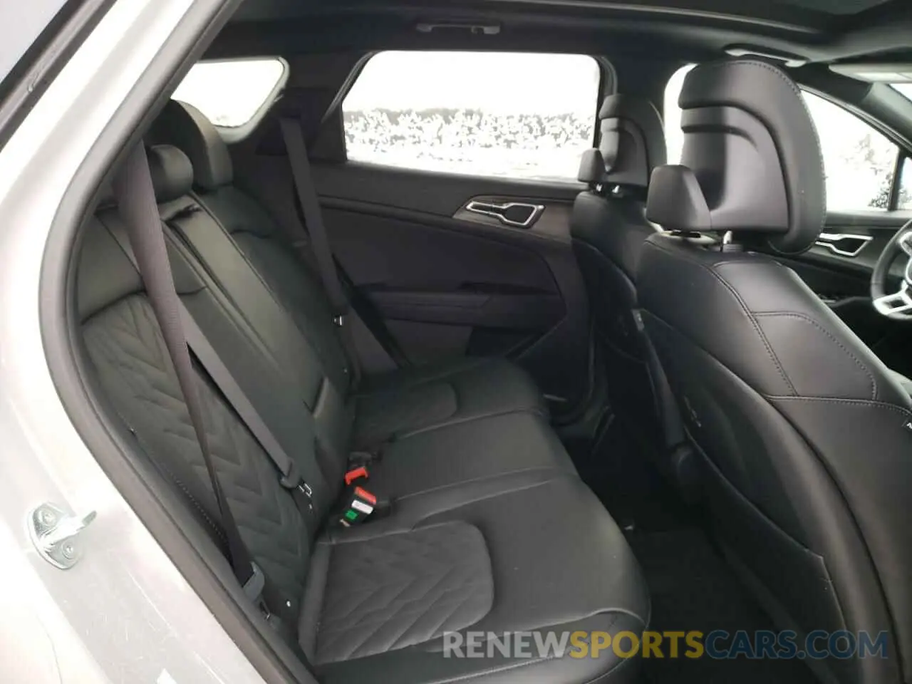 11 fotografías del automóvil dañado 5XYK6CDF0SG238323 KIA SPORTAGE X 2025