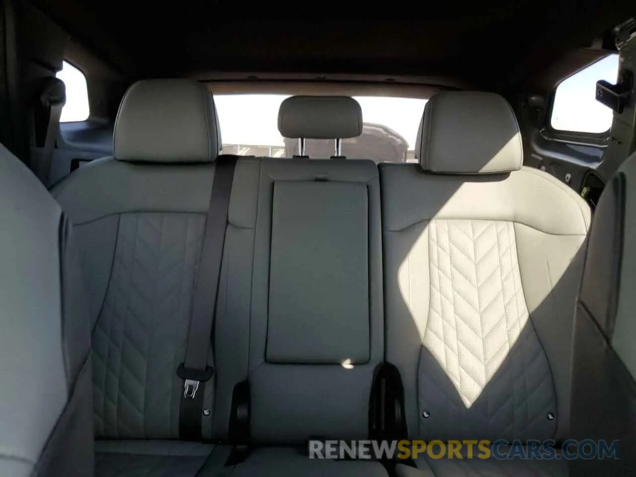10 fotografías del automóvil dañado 5XYK7CDF6SG263112 KIA SPORTAGE X 2025
