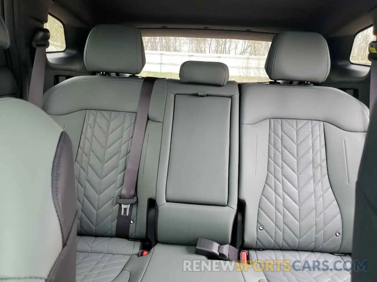 10 fotografías del automóvil dañado KNDPZDDH8S7188823 KIA SPORTAGE X 2025