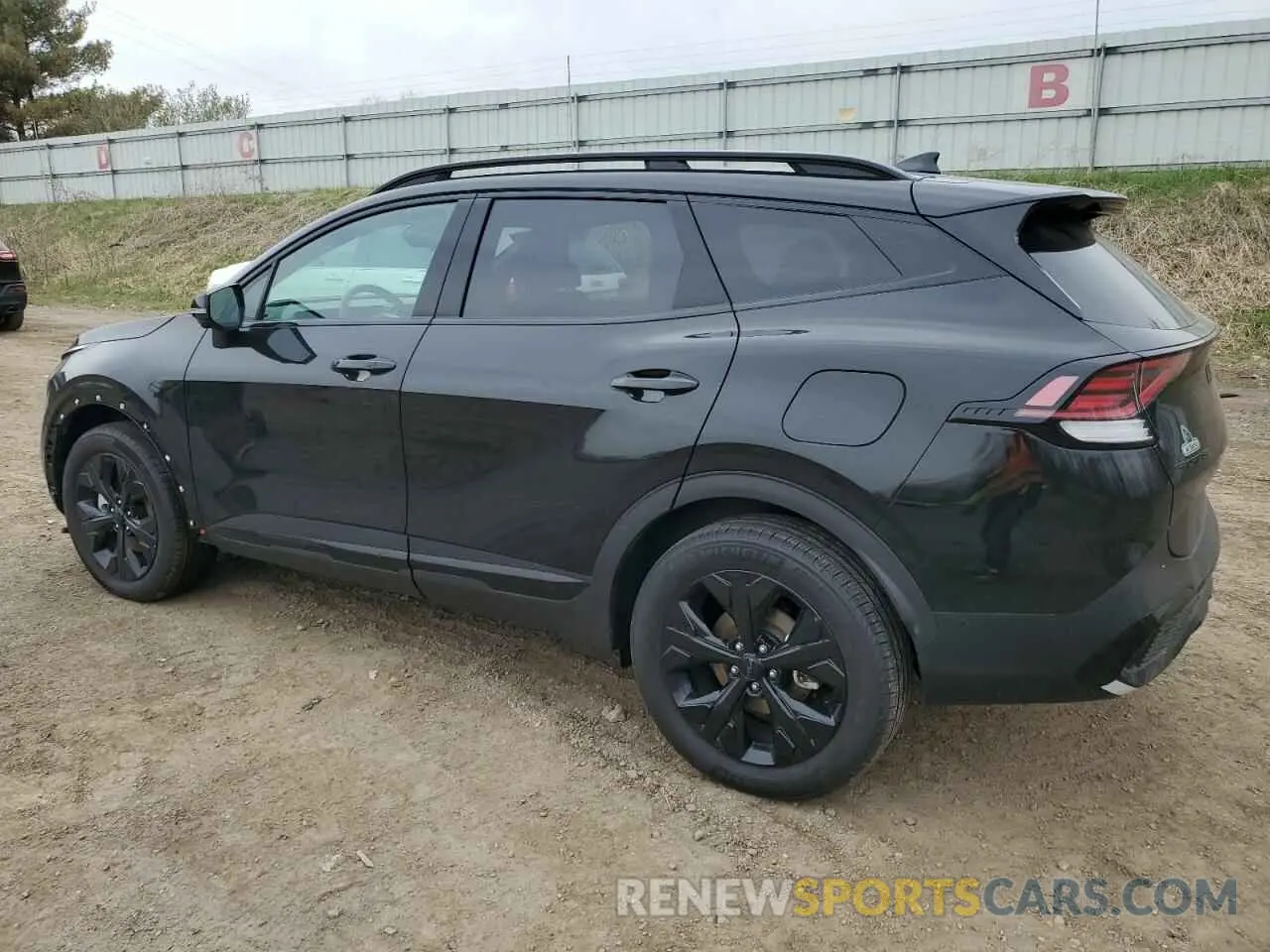 2 fotografías del automóvil dañado KNDPZDDH8S7188823 KIA SPORTAGE X 2025