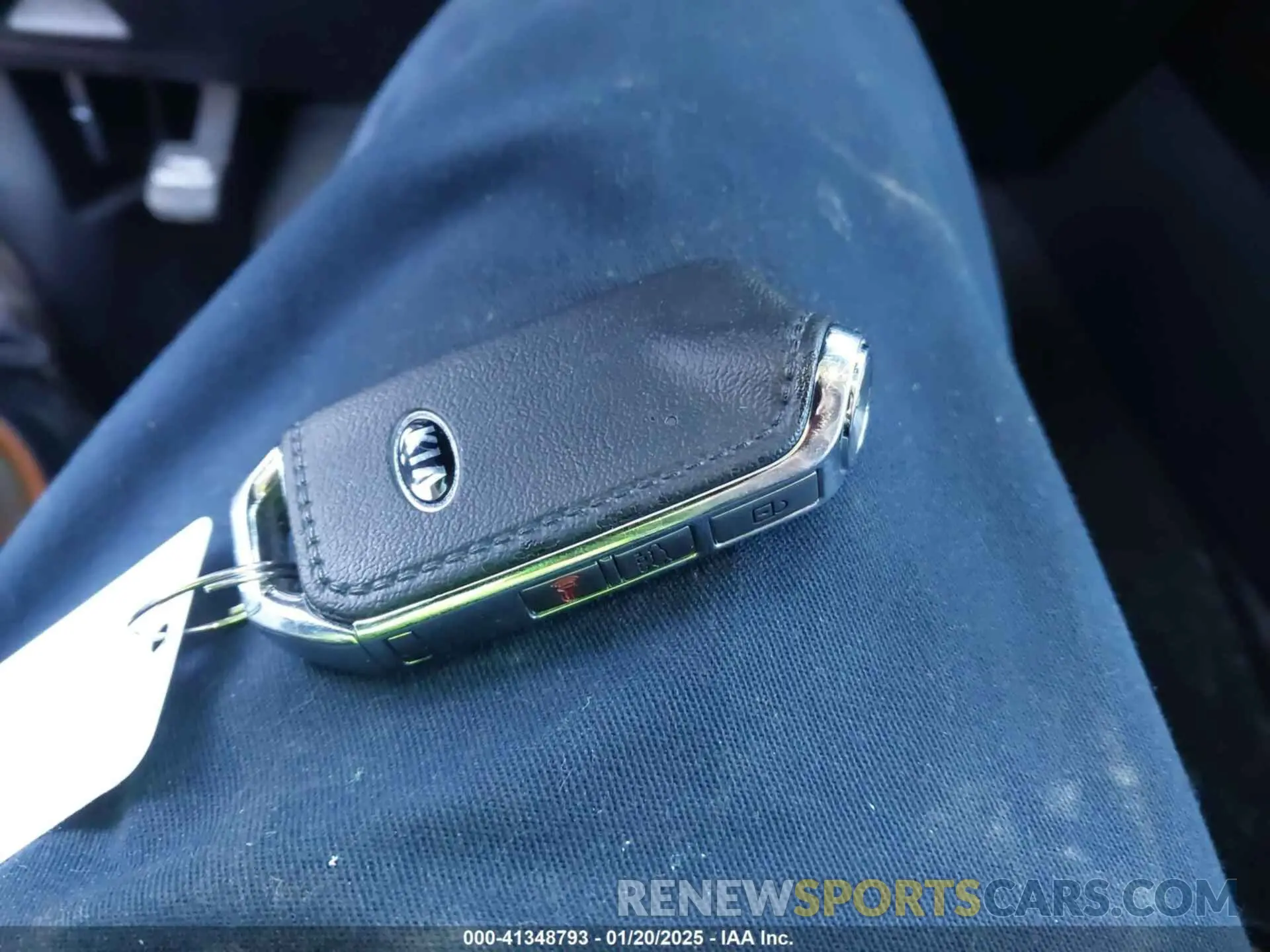 11 fotografías del automóvil dañado KNAE15LA2K6046124 KIA STINGER 2019