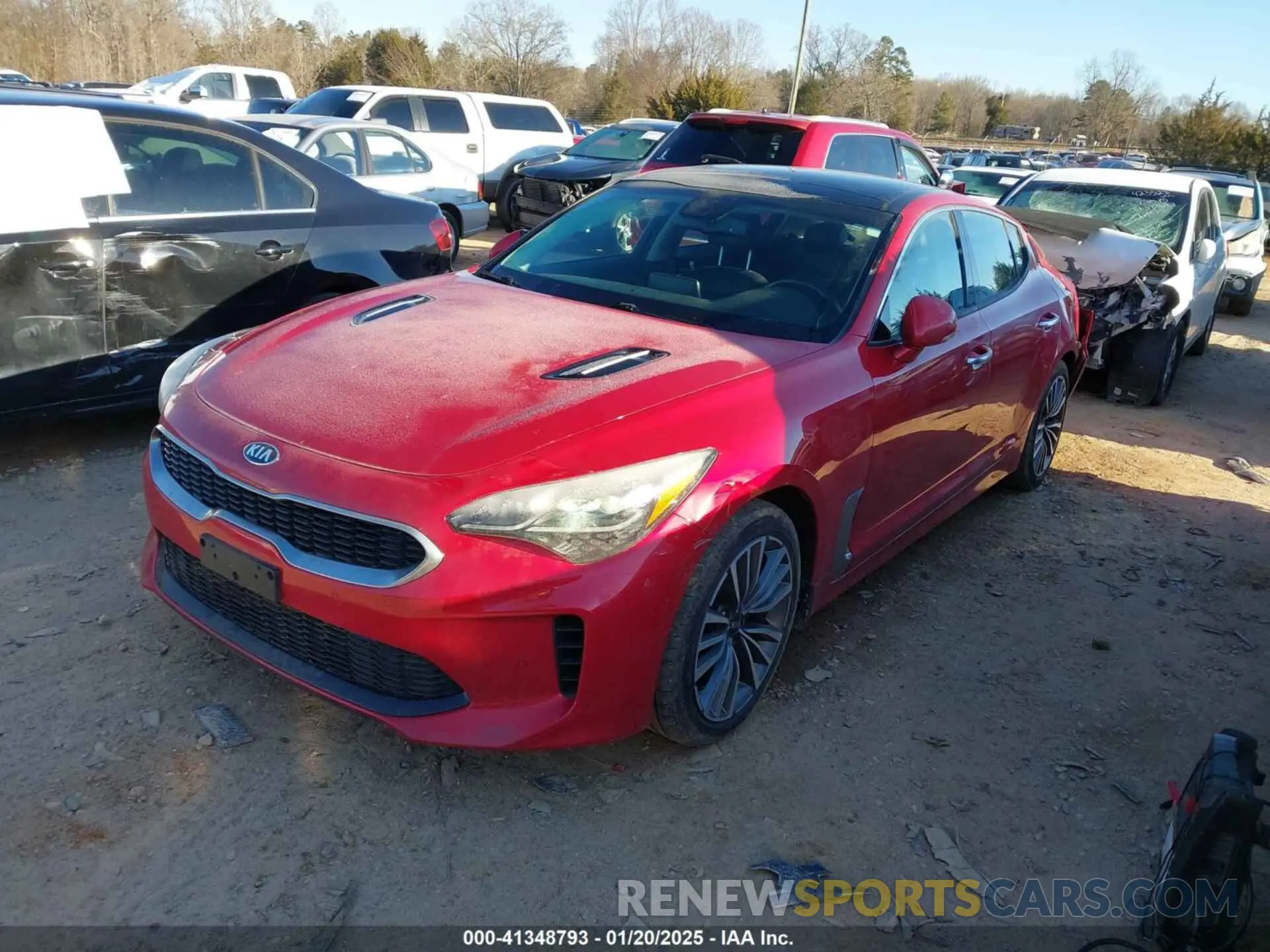 2 fotografías del automóvil dañado KNAE15LA2K6046124 KIA STINGER 2019