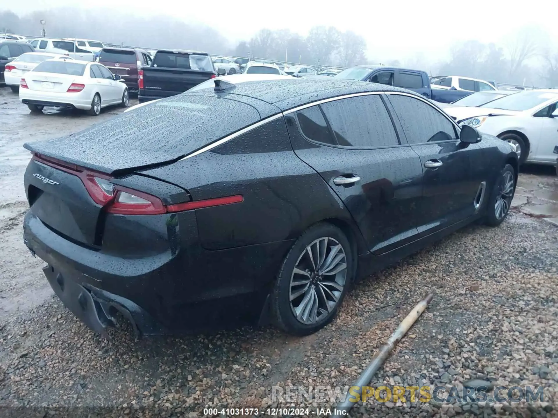 4 fotografías del automóvil dañado KNAE15LA6K6069504 KIA STINGER 2019
