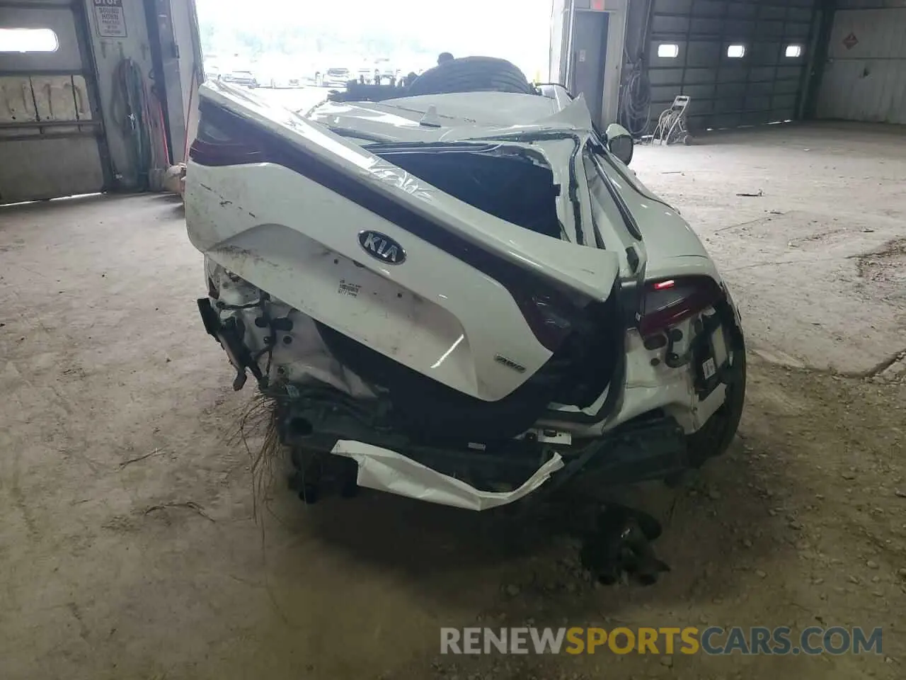 6 fotografías del automóvil dañado KNAE15LA7K6045924 KIA STINGER 2019