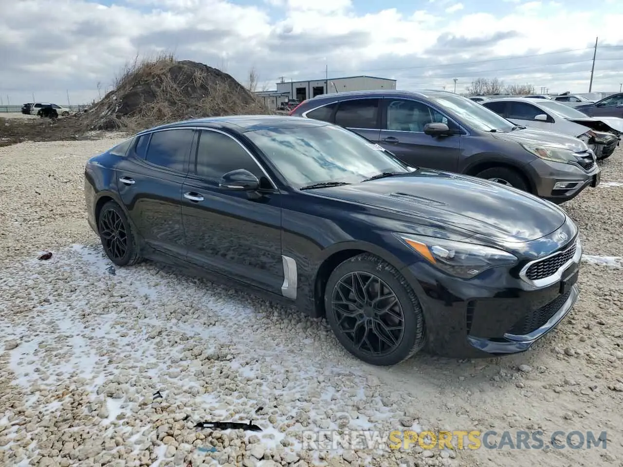 4 fotografías del automóvil dañado KNAE15LA7K6047639 KIA STINGER 2019