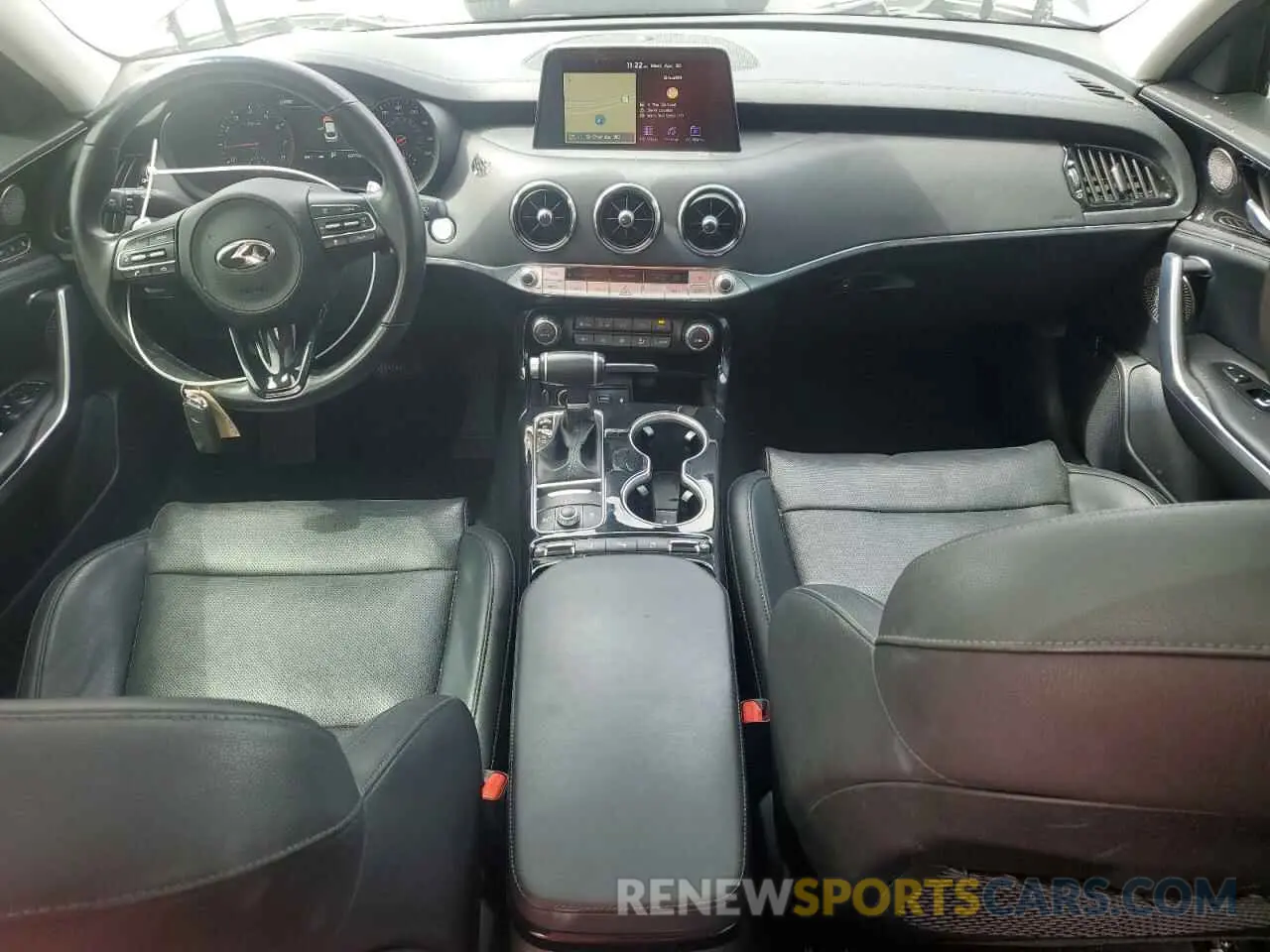 8 fotografías del automóvil dañado KNAE25LA3K6058487 KIA STINGER 2019