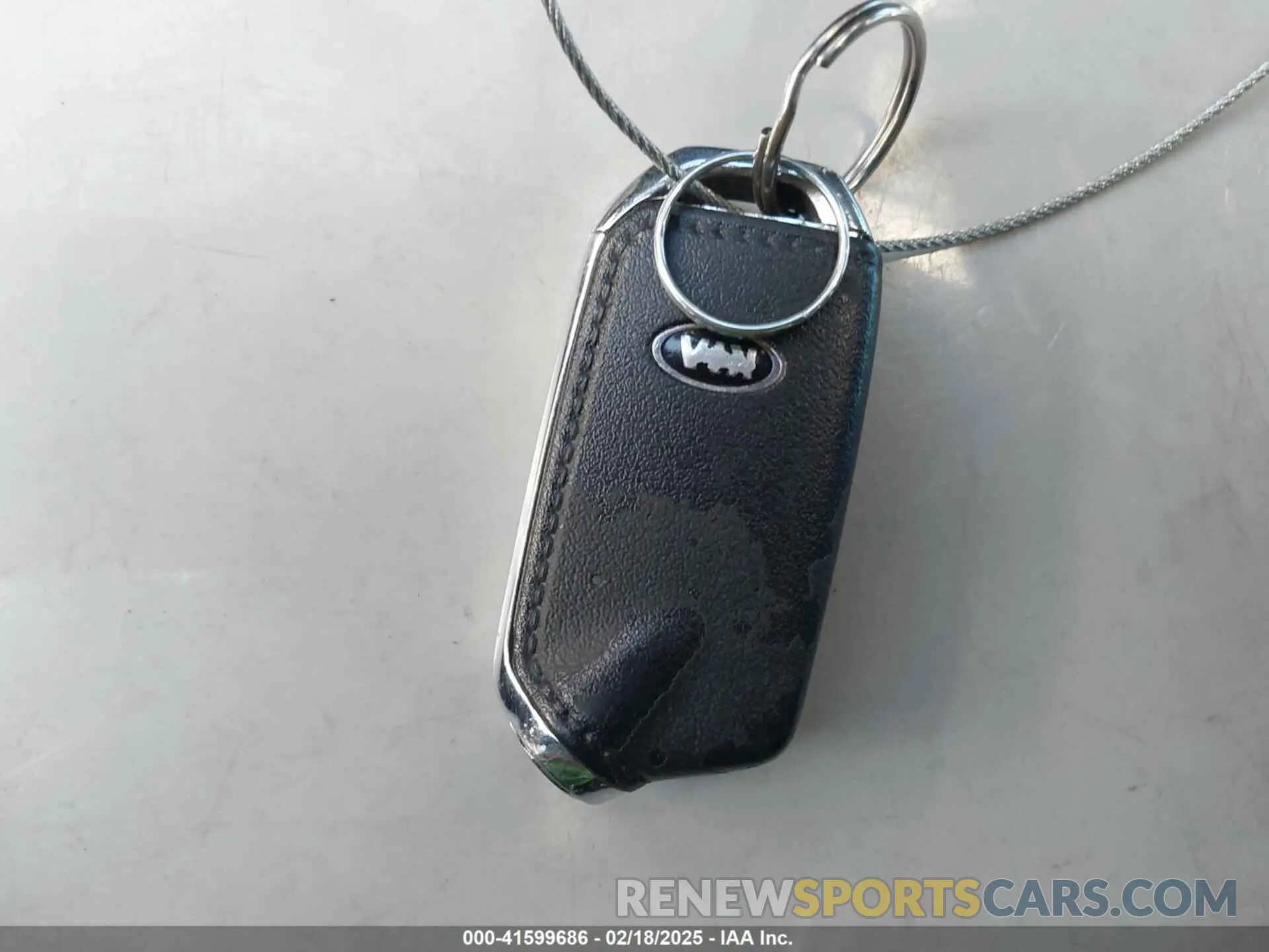 11 fotografías del automóvil dañado KNAE35LC3K6059198 KIA STINGER 2019