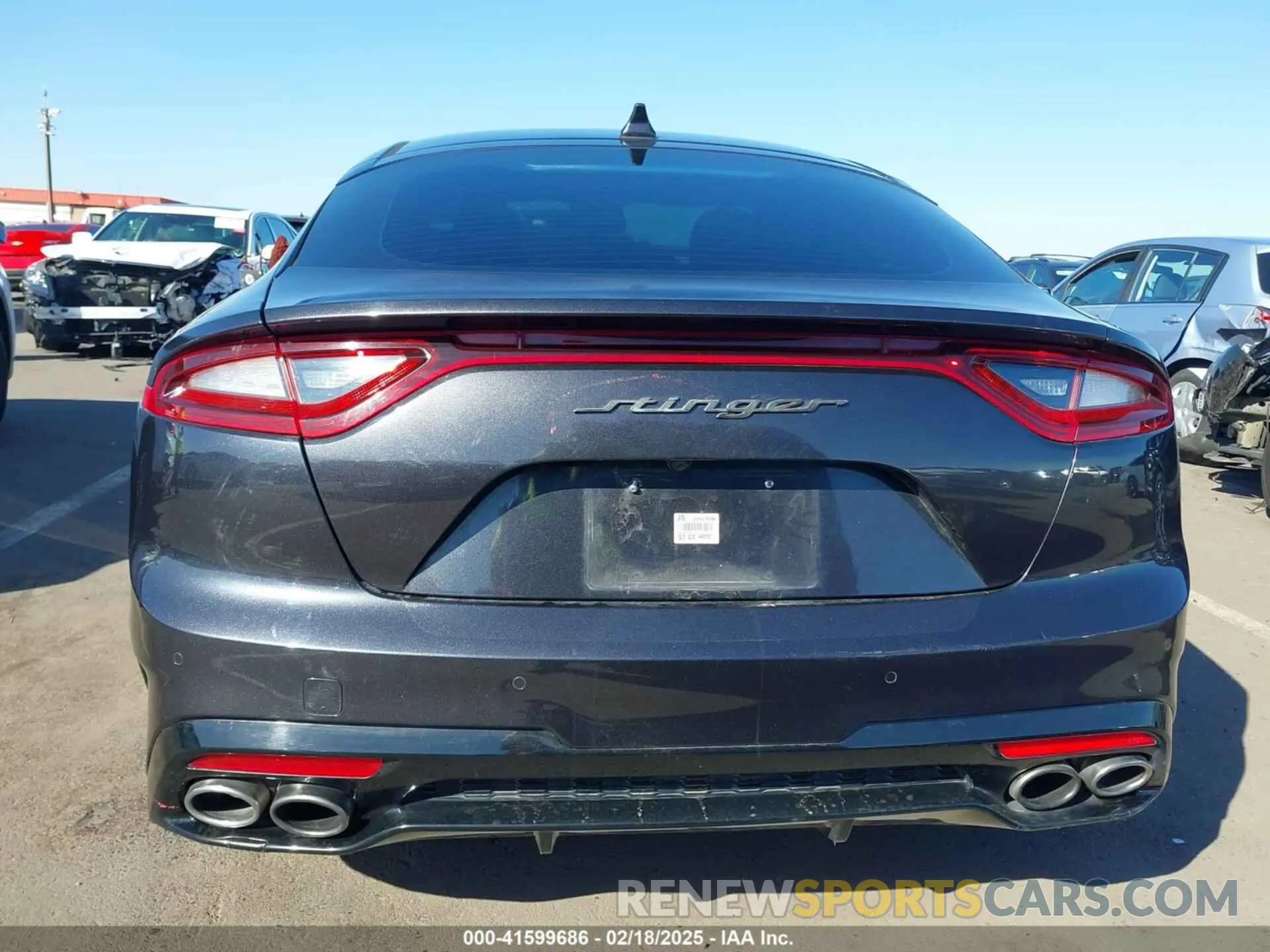 17 fotografías del automóvil dañado KNAE35LC3K6059198 KIA STINGER 2019