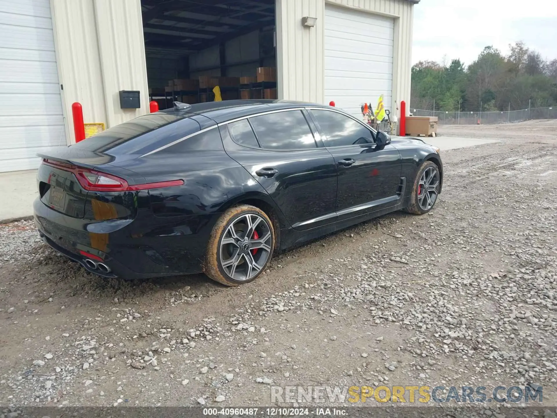 4 fotografías del automóvil dañado KNAE35LC7K6070754 KIA STINGER 2019