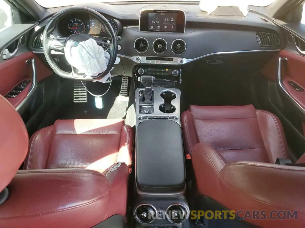 8 fotografías del automóvil dañado KNAE35LCXK6055410 KIA STINGER 2019