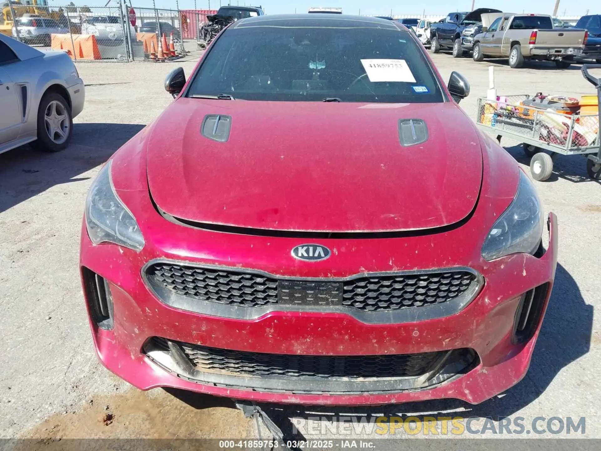 12 fotografías del automóvil dañado KNAE45LC4K6058140 KIA STINGER 2019