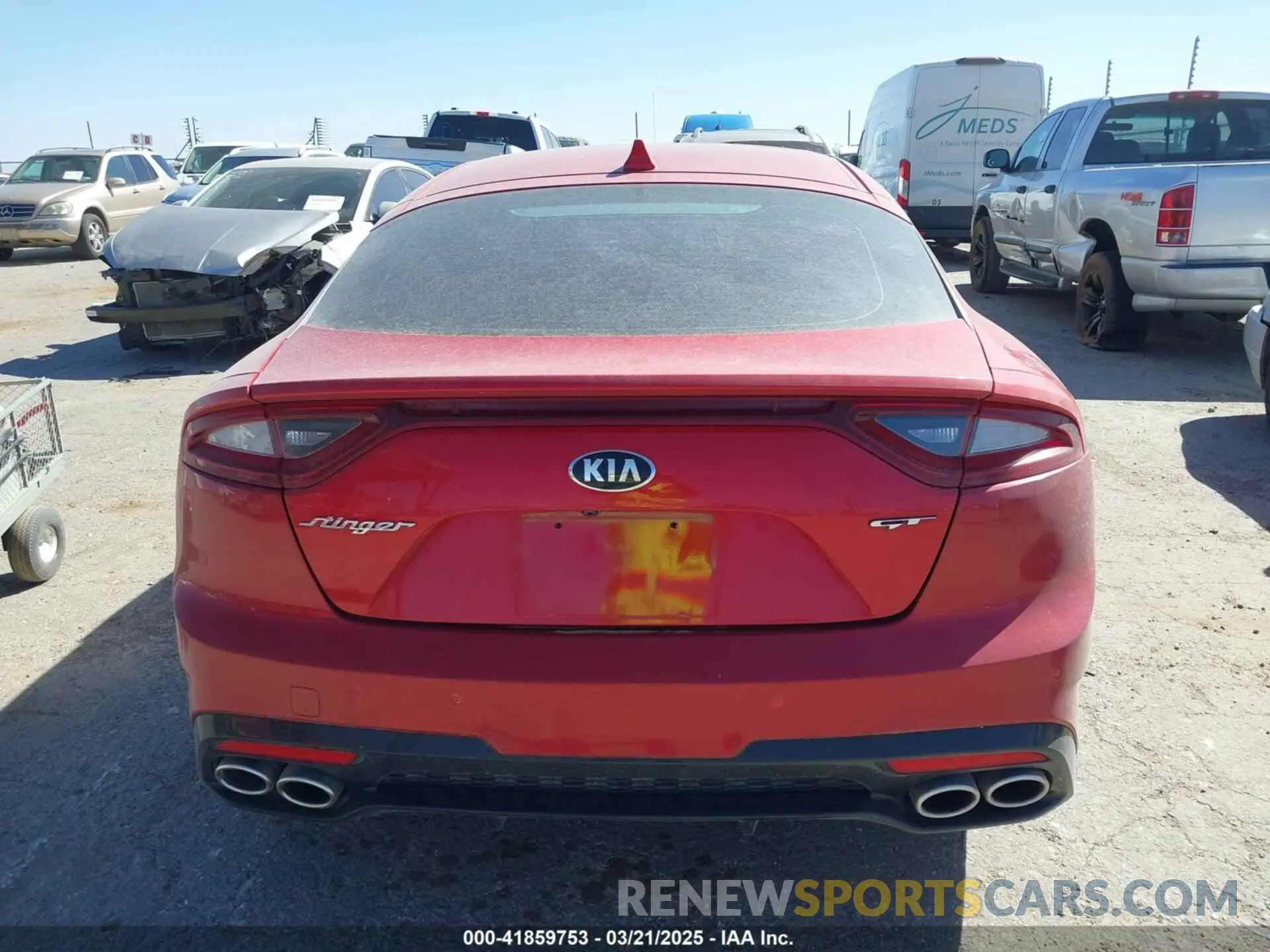 16 fotografías del automóvil dañado KNAE45LC4K6058140 KIA STINGER 2019