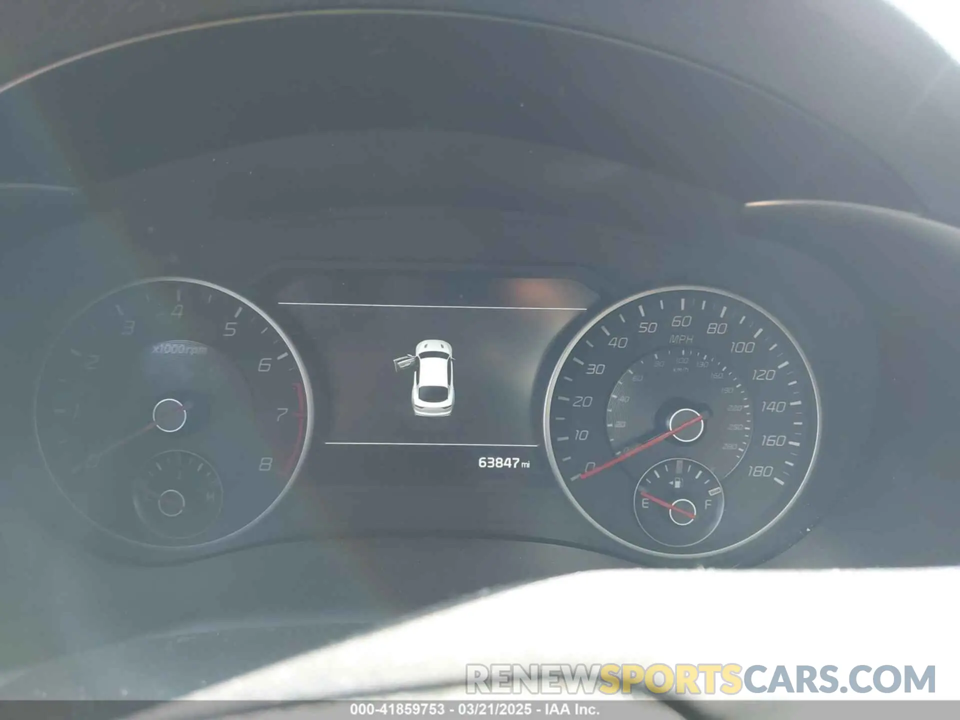 7 fotografías del automóvil dañado KNAE45LC4K6058140 KIA STINGER 2019