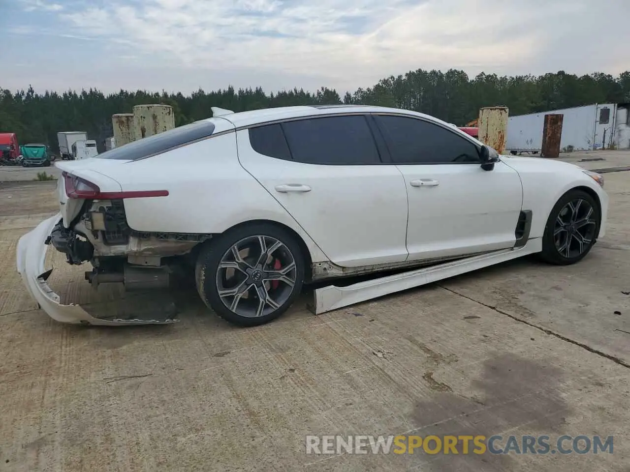 3 fotografías del automóvil dañado KNAE55LC5K6064817 KIA STINGER 2019