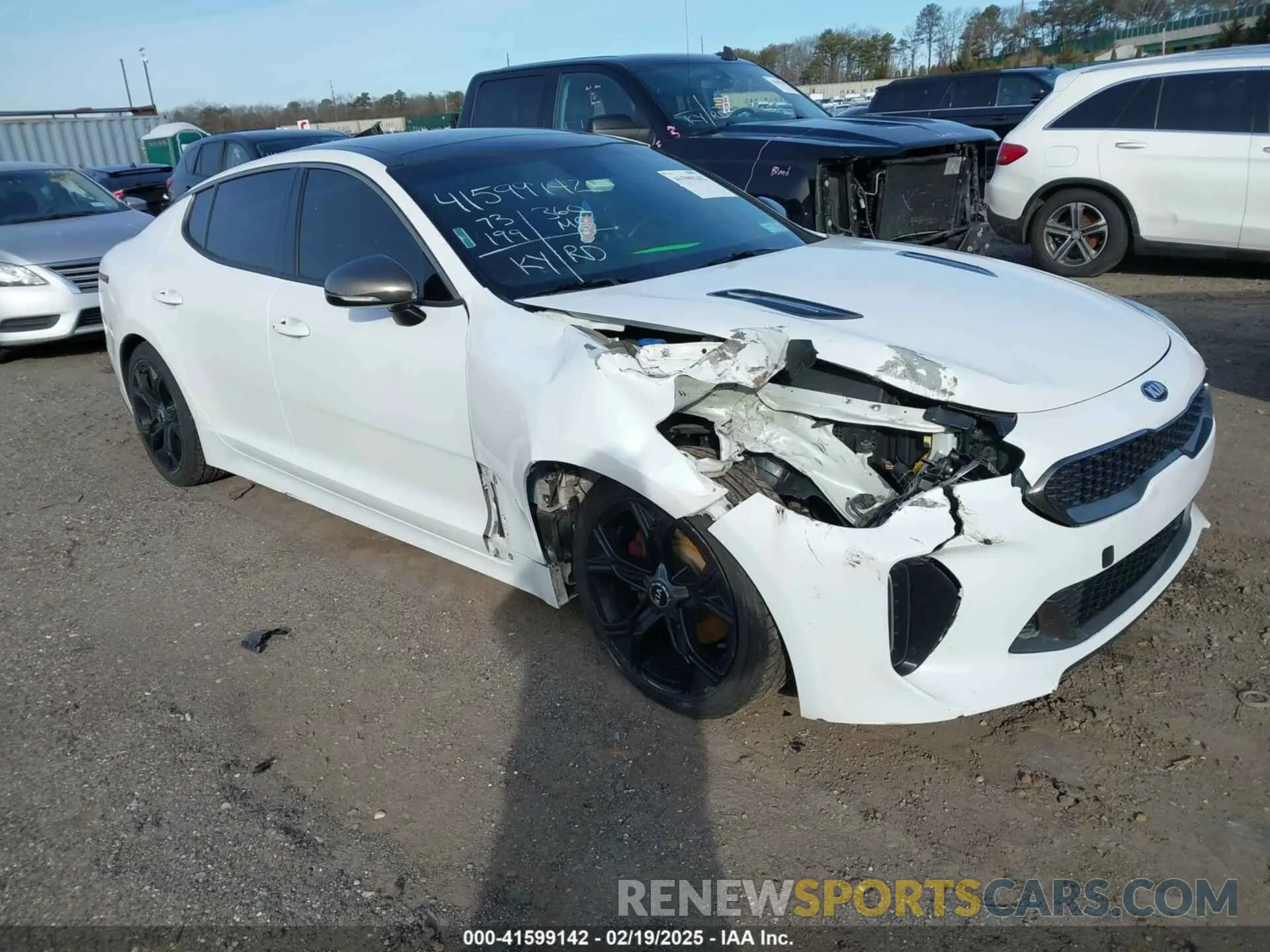 1 fotografías del automóvil dañado KNAE15LA0L6081066 KIA STINGER 2020