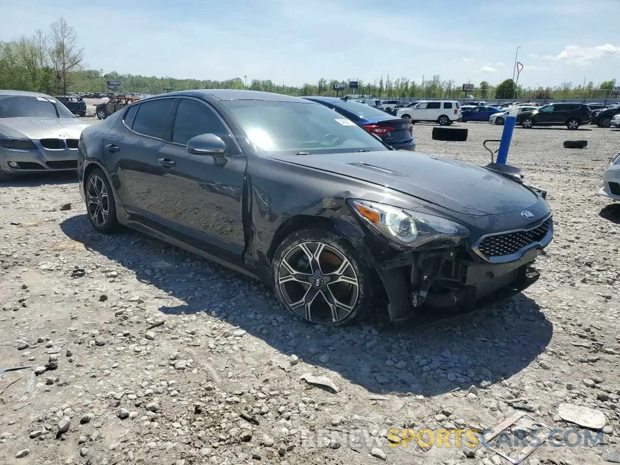 4 fotografías del automóvil dañado KNAE15LA7L6077211 KIA STINGER 2020