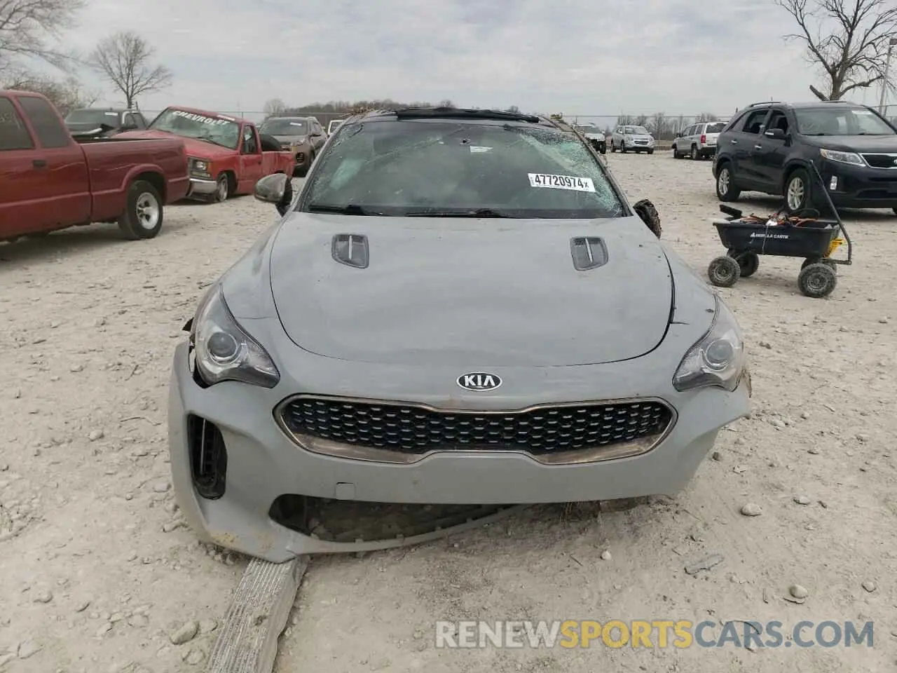 5 fotografías del automóvil dañado KNAE15LA9M6093105 KIA STINGER 2020
