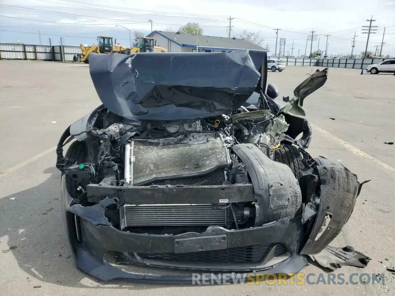 5 fotografías del automóvil dañado KNAE15LAXL6076182 KIA STINGER 2020