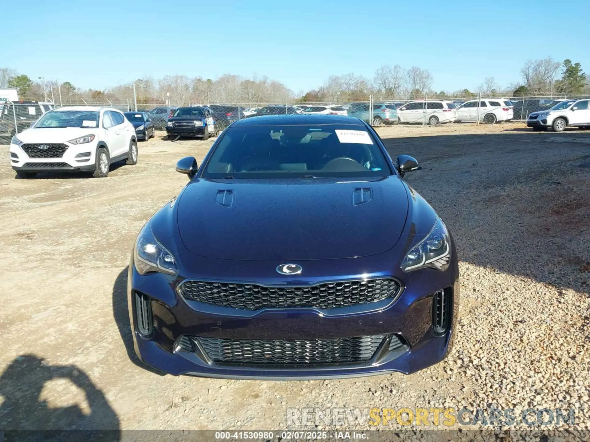 12 fotografías del automóvil dañado KNAE35LC3L6085009 KIA STINGER 2020