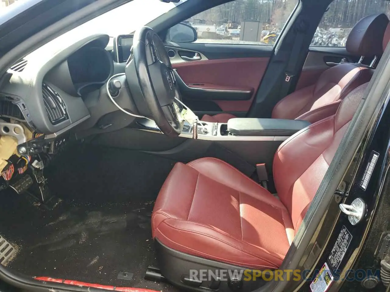 7 fotografías del automóvil dañado KNAE35LC4L6080319 KIA STINGER 2020