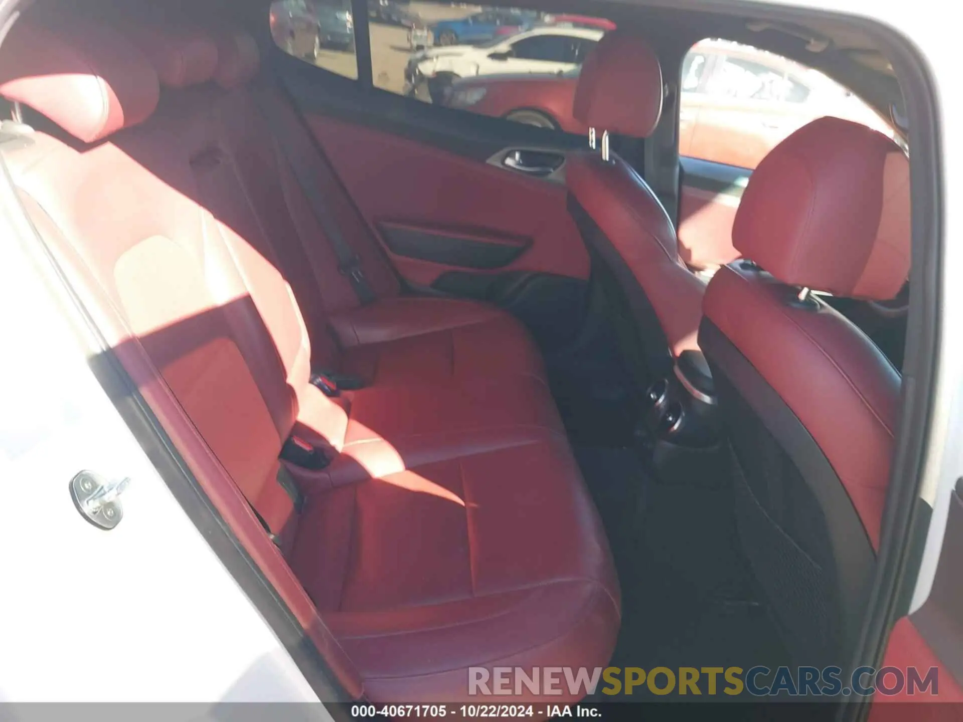 8 fotografías del automóvil dañado KNAE35LC7L6085529 KIA STINGER 2020