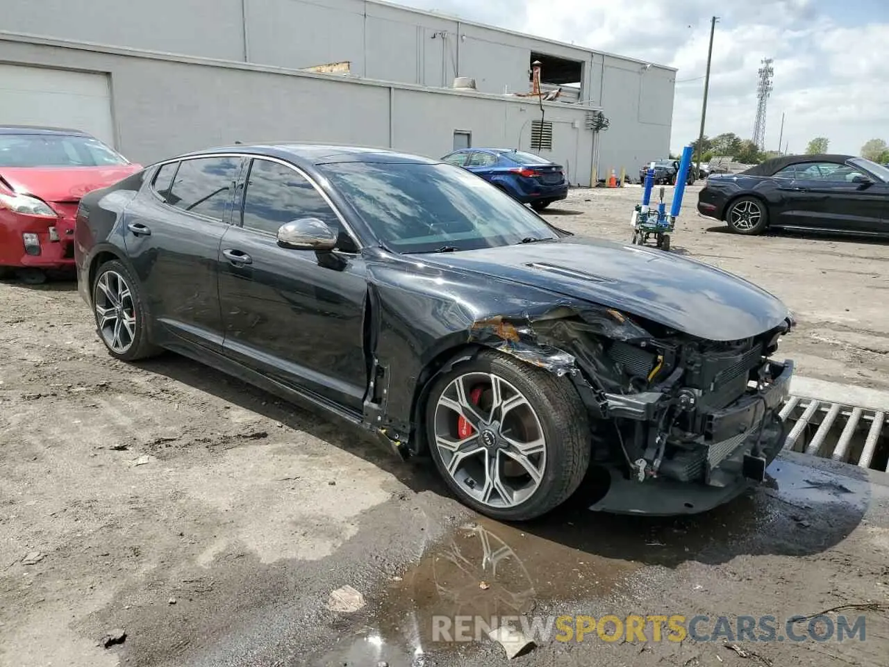 4 fotografías del automóvil dañado KNAE45LC8L6081602 KIA STINGER 2020