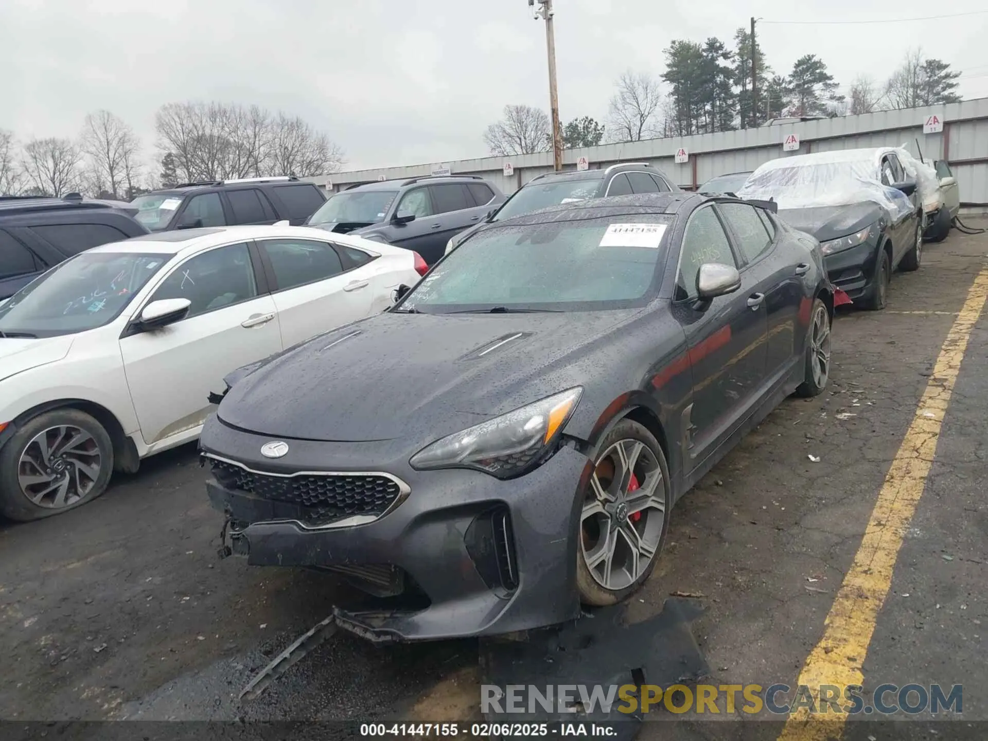 2 fotografías del automóvil dañado KNAE55LCXL6071473 KIA STINGER 2020