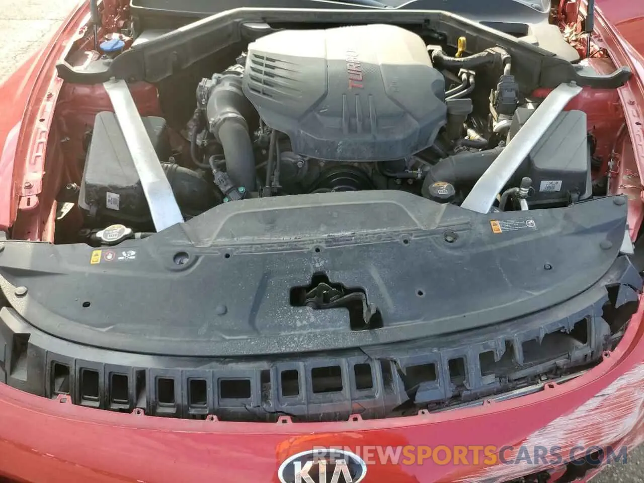 11 fotografías del automóvil dañado KNAE45LC6M6089943 KIA STINGER 2021