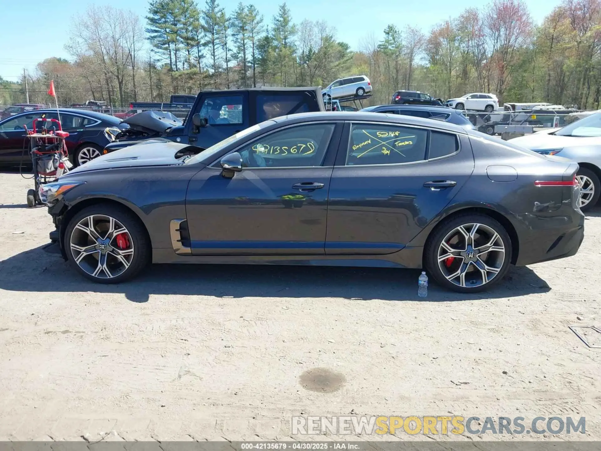 13 fotografías del automóvil dañado KNAE45LC8M6091760 KIA STINGER 2021