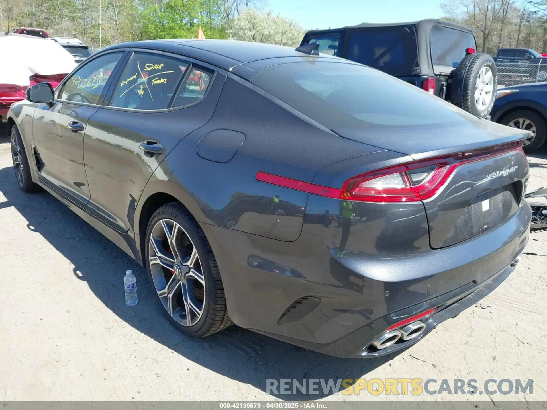 3 fotografías del automóvil dañado KNAE45LC8M6091760 KIA STINGER 2021