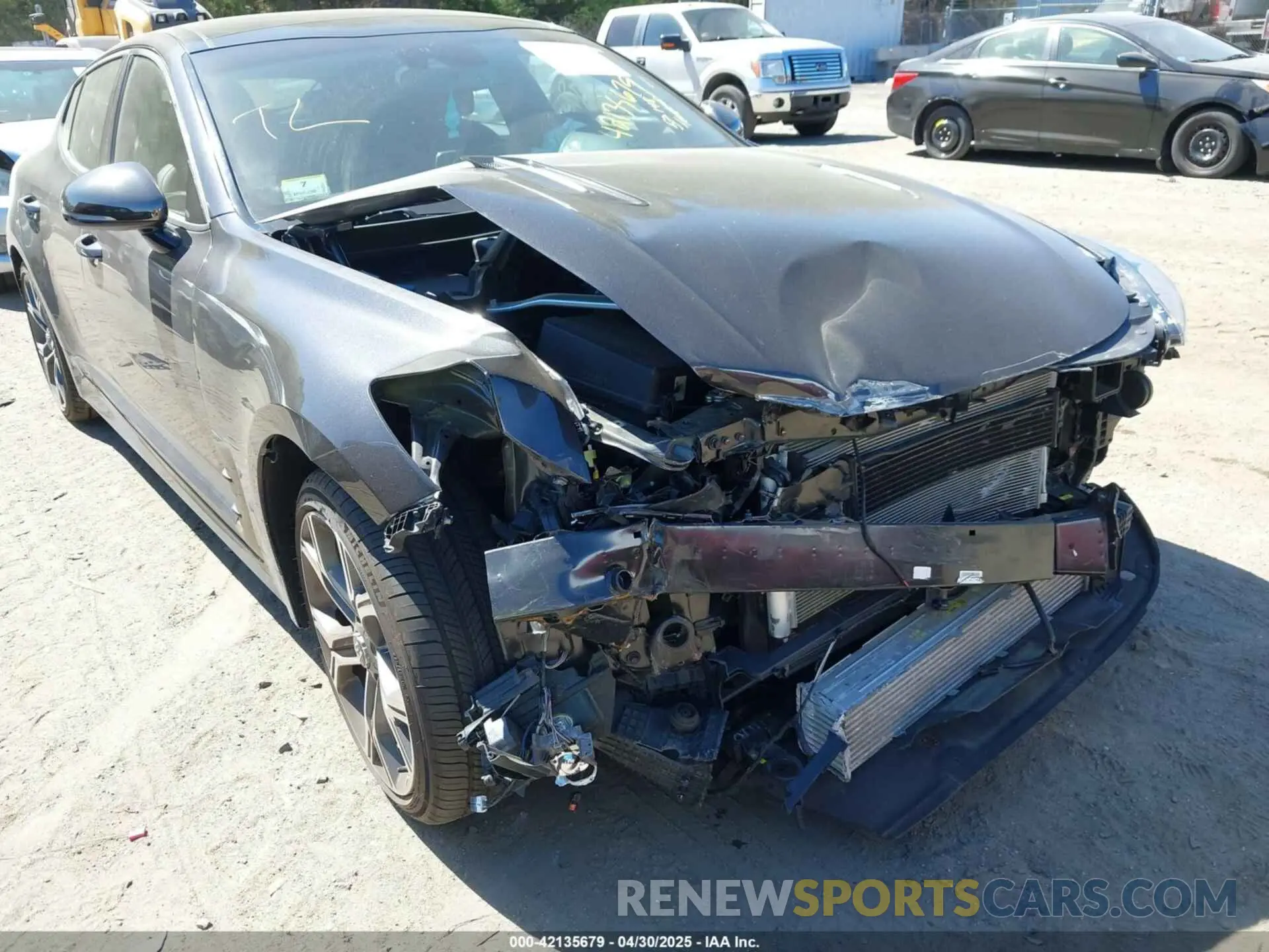6 fotografías del automóvil dañado KNAE45LC8M6091760 KIA STINGER 2021