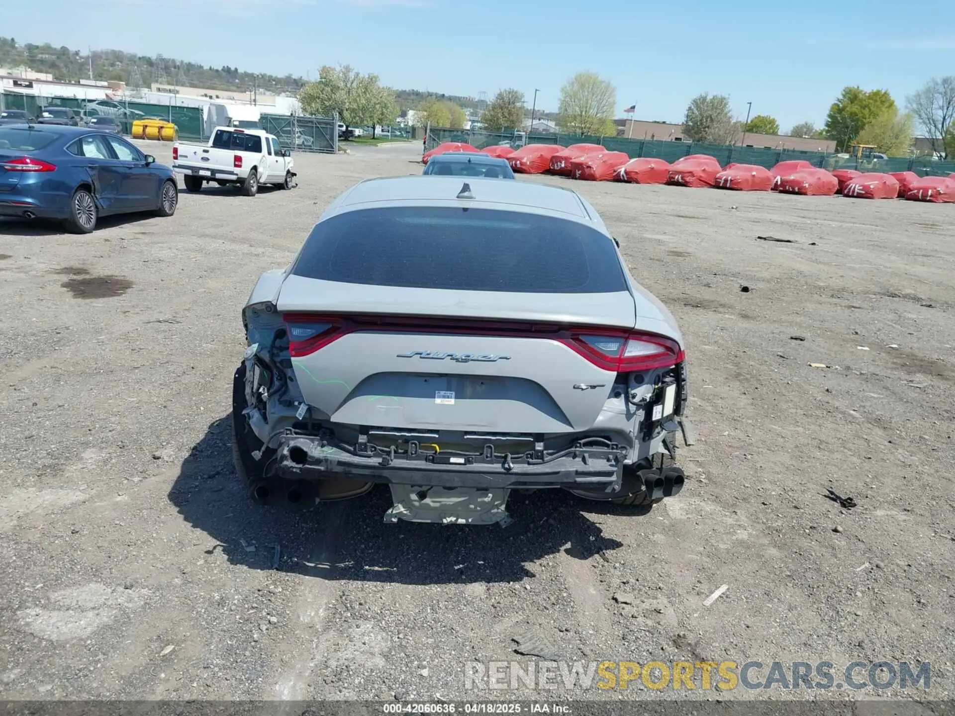 16 fotografías del automóvil dañado KNAE55LC5M6097786 KIA STINGER 2021