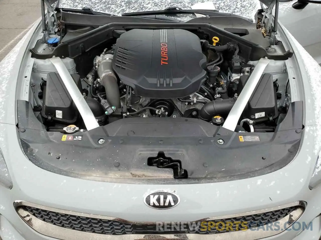 11 fotografías del automóvil dañado KNAE55LCXM6091420 KIA STINGER 2021