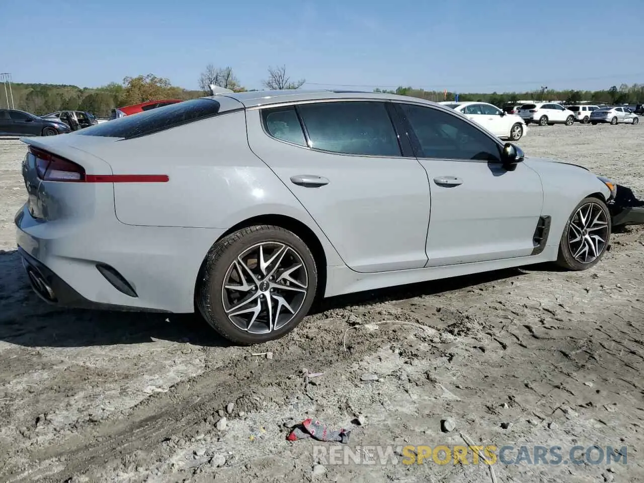 3 fotografías del automóvil dañado KNAE35LD0N6116390 KIA STINGER 2022