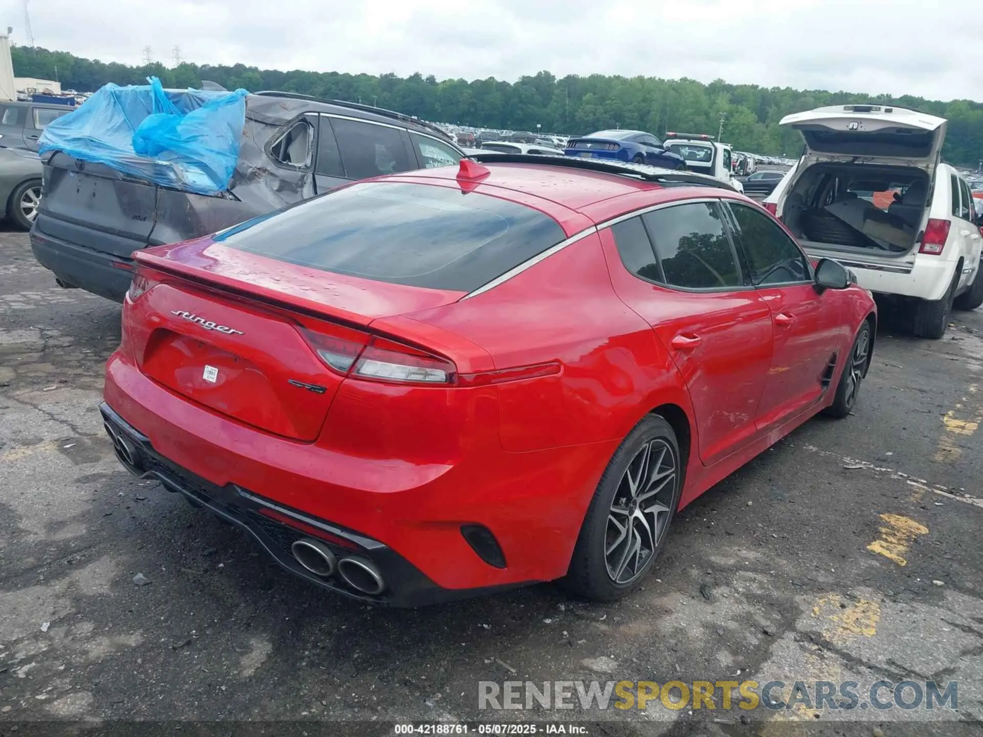 4 fotografías del automóvil dañado KNAE35LD3N6110664 KIA STINGER 2022