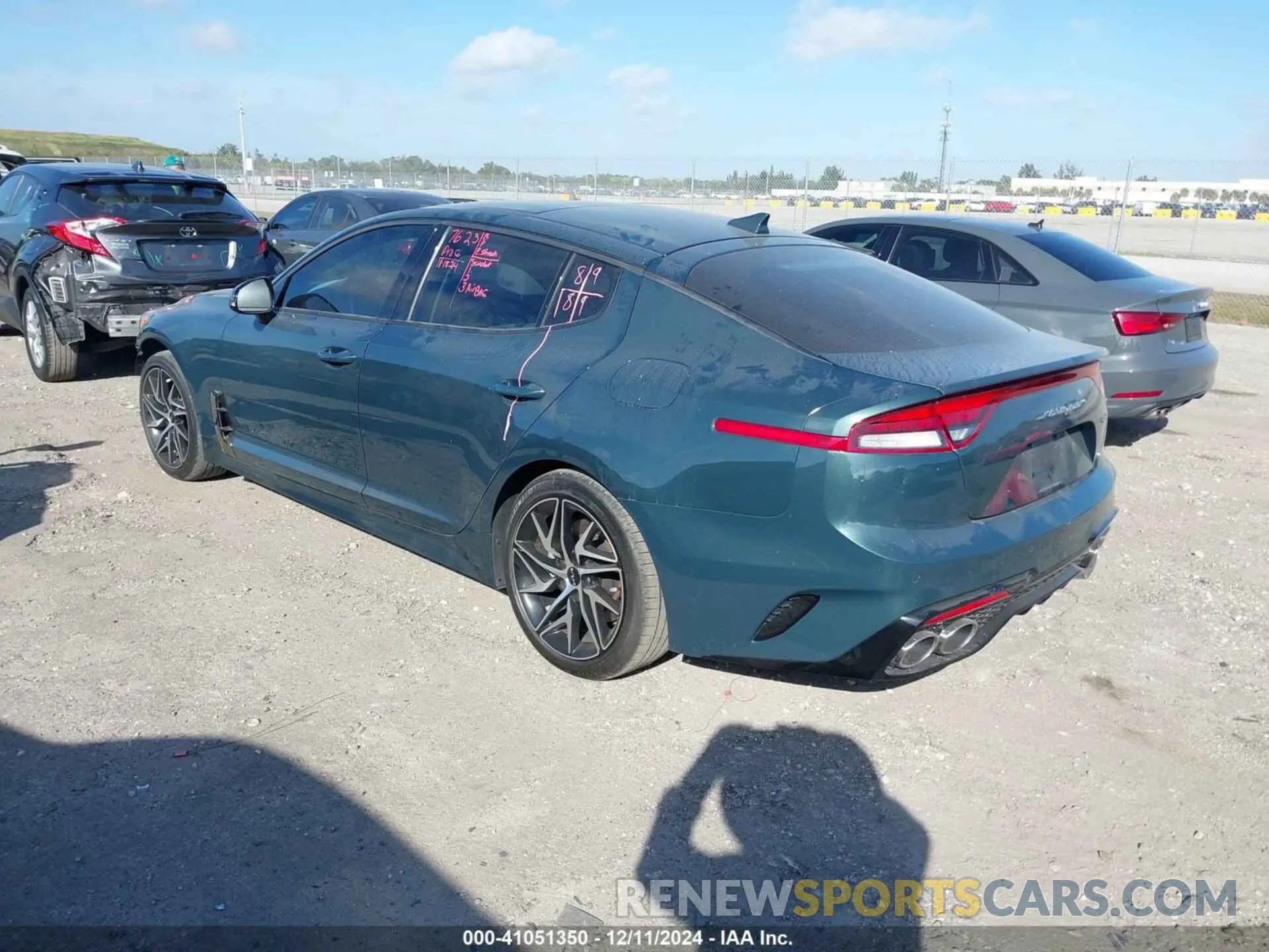 3 fotografías del automóvil dañado KNAE35LDXN6116199 KIA STINGER 2022