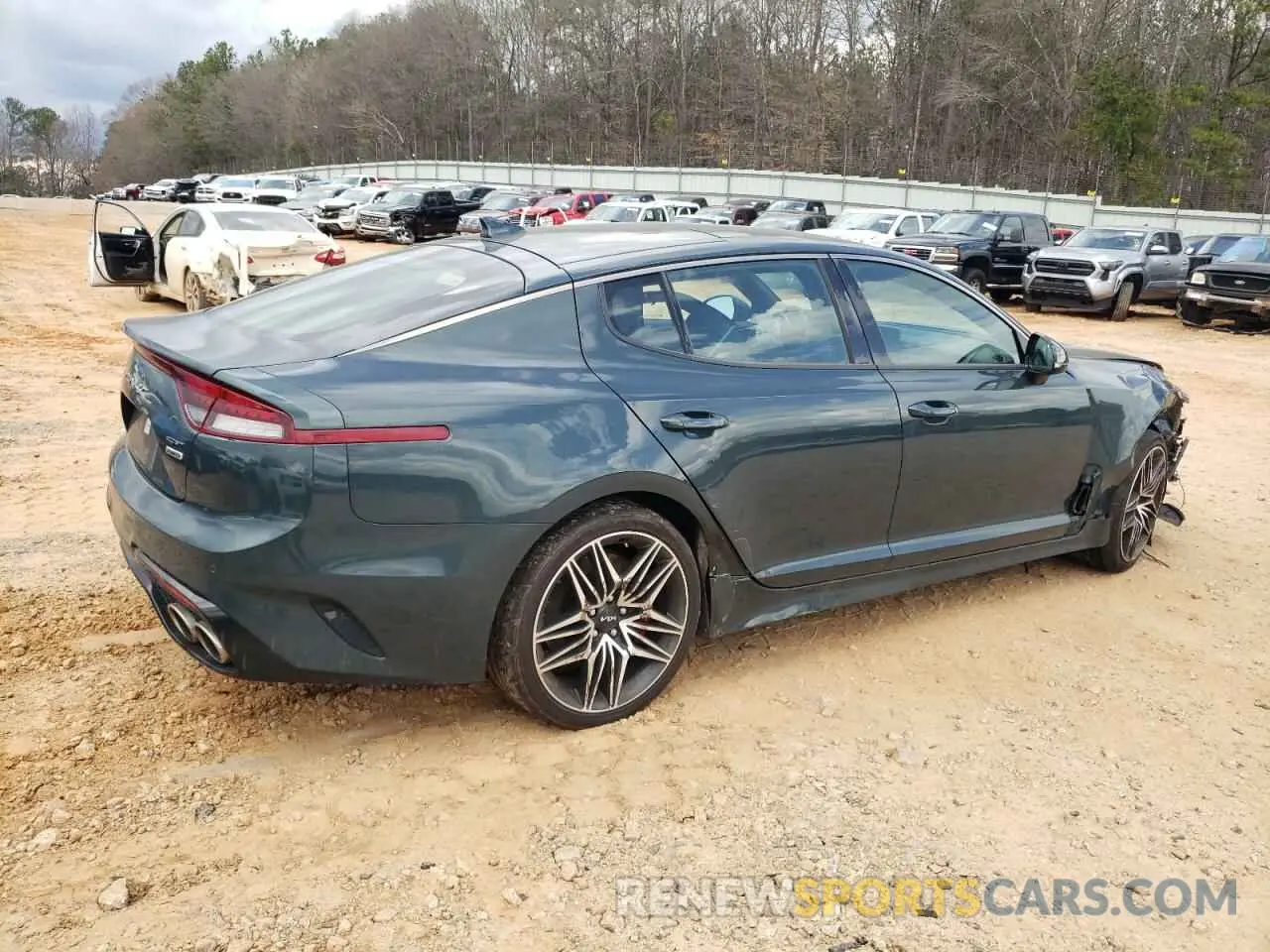 3 fotografías del automóvil dañado KNAE45LC1N6109985 KIA STINGER 2022