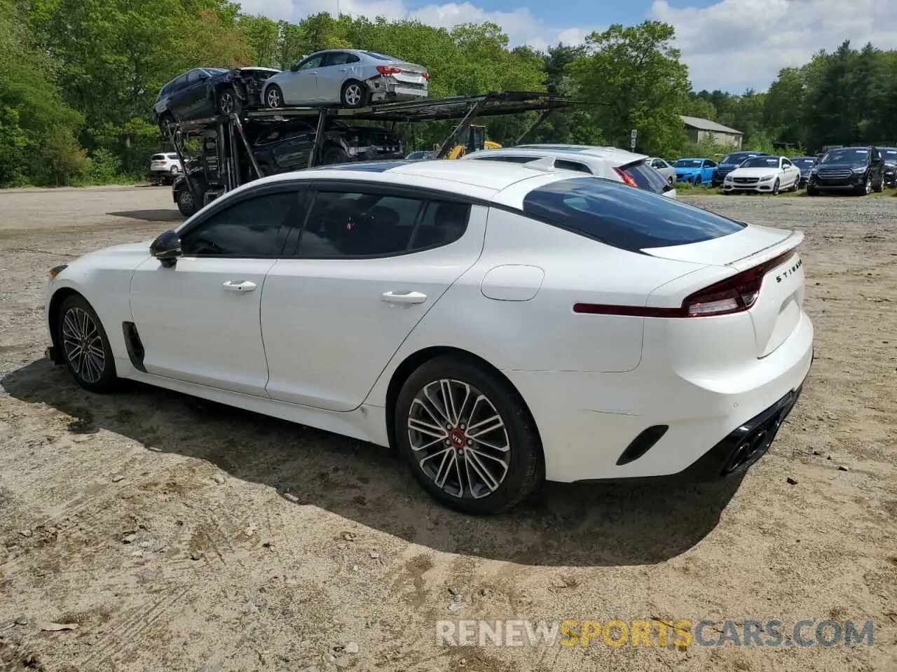 2 fotografías del automóvil dañado KNAE45LC1N6111493 KIA STINGER 2022