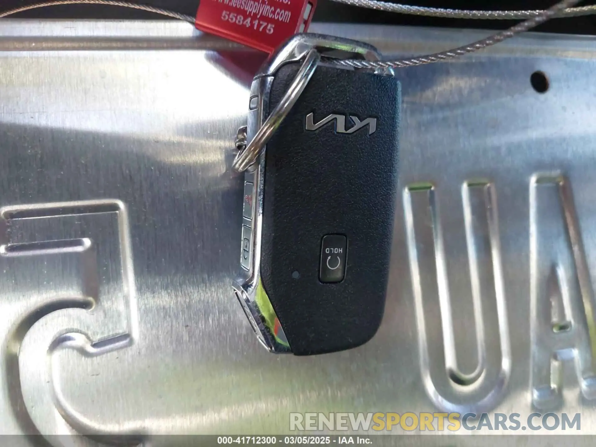 11 fotografías del automóvil dañado KNAE45LC8N6111815 KIA STINGER 2022