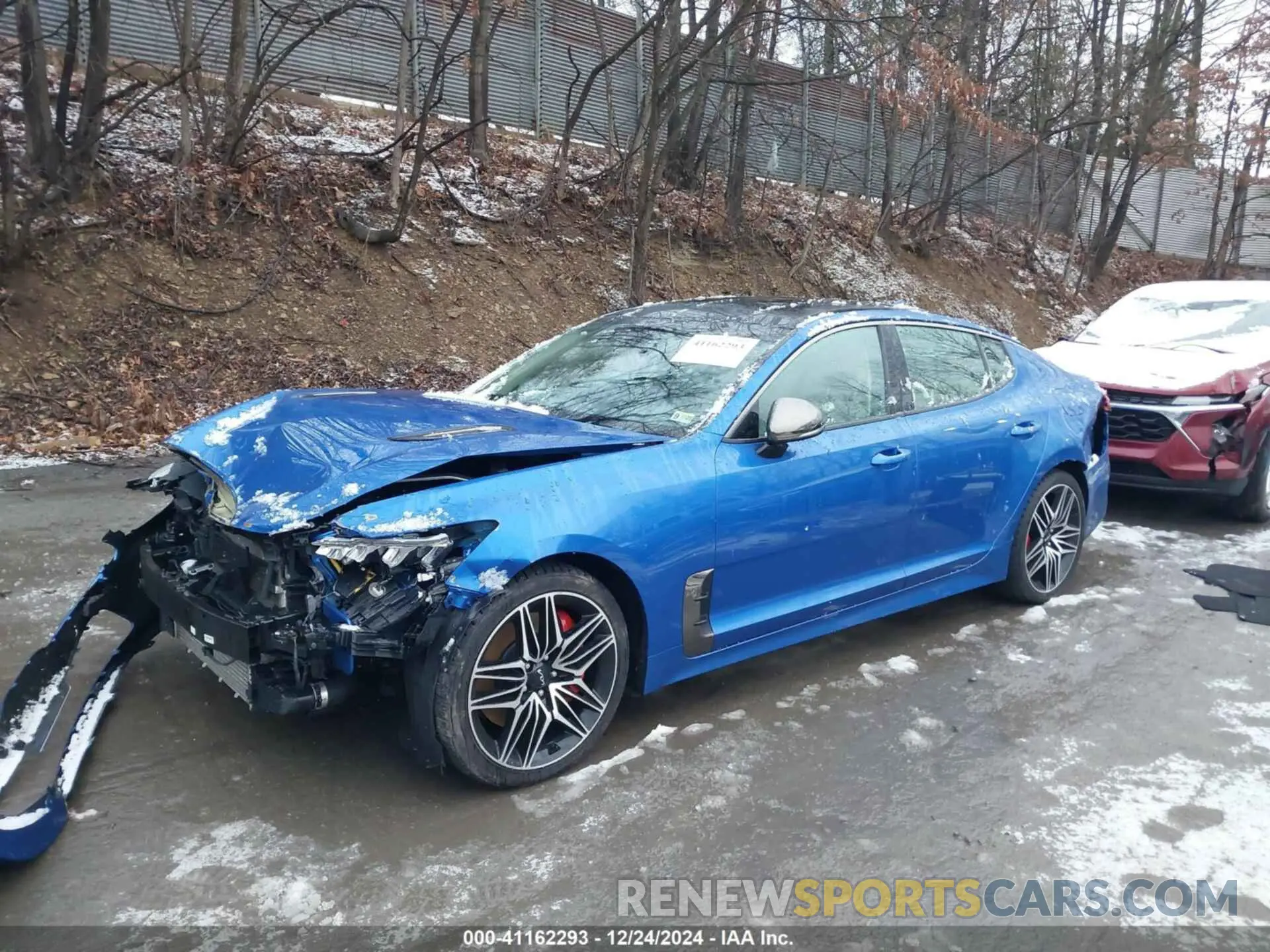 2 fotografías del automóvil dañado KNAE45LCXN6107958 KIA STINGER 2022