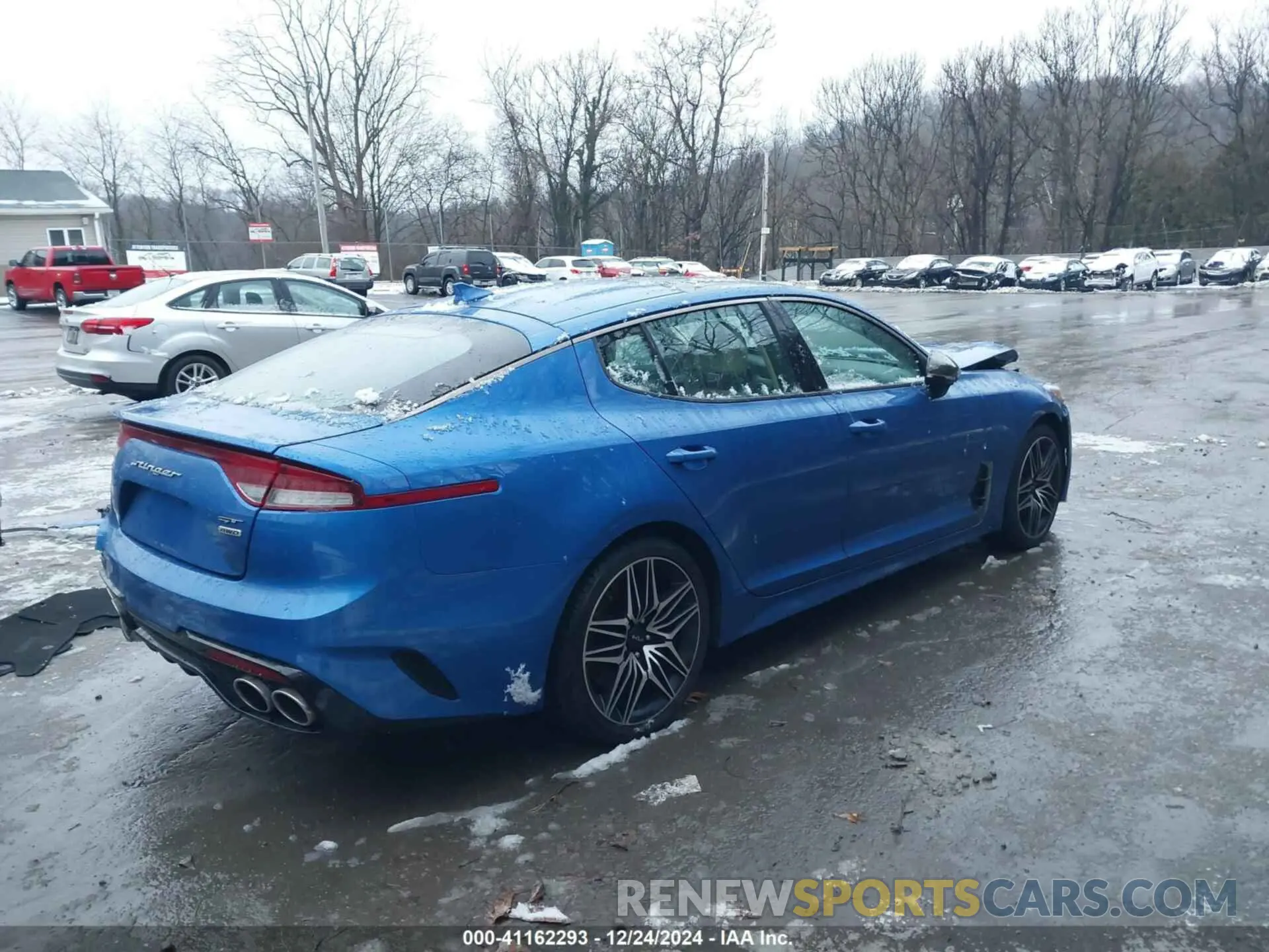 4 fotografías del automóvil dañado KNAE45LCXN6107958 KIA STINGER 2022