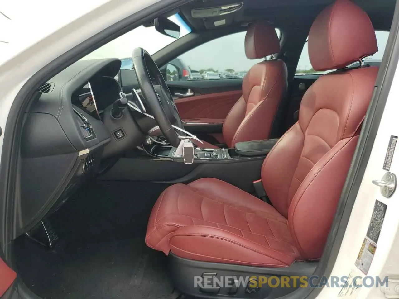 7 fotografías del automóvil dañado KNAE55LC6N6112636 KIA STINGER 2022
