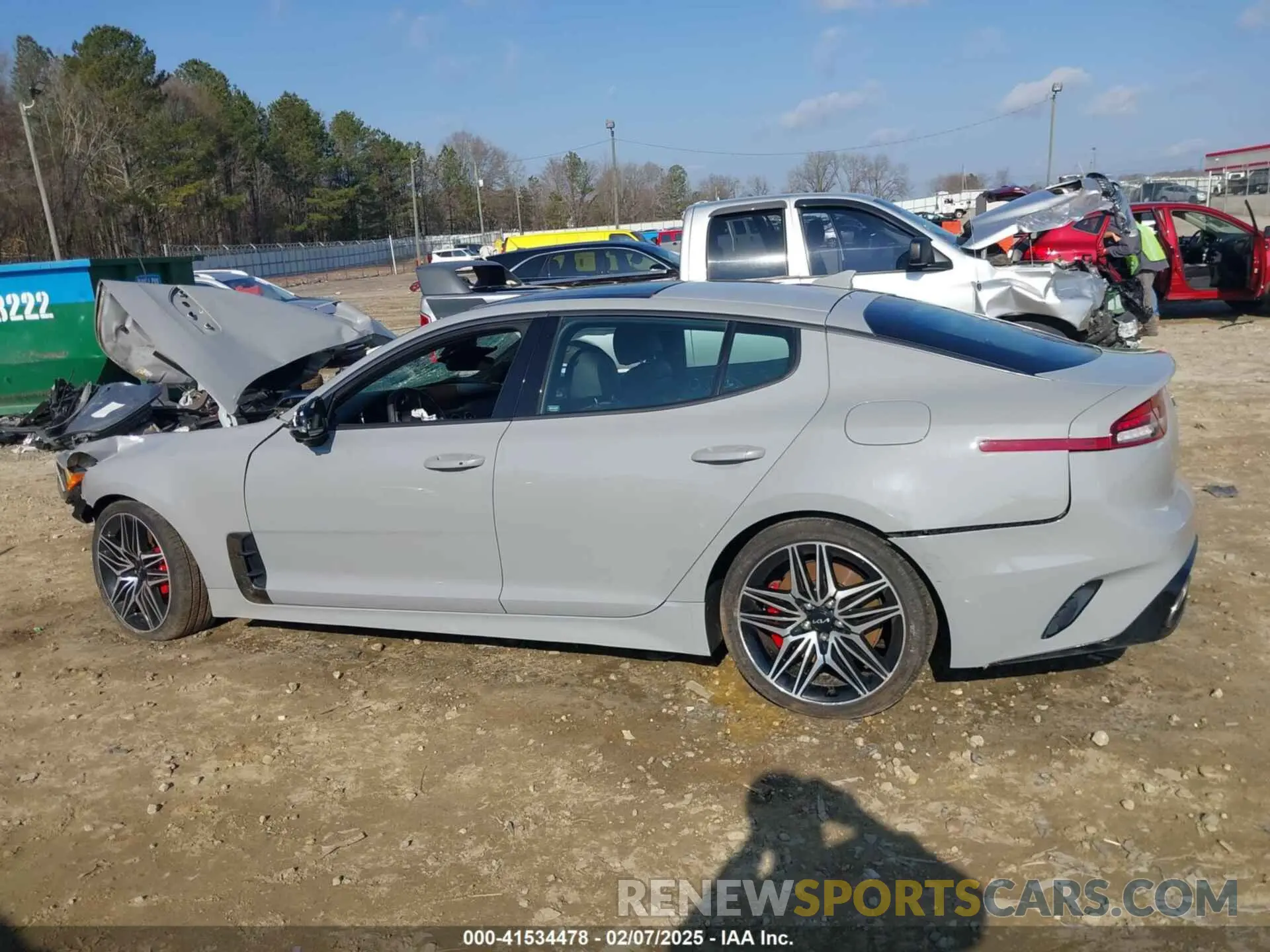 14 fotografías del automóvil dañado KNAE55LC8N6110483 KIA STINGER 2022