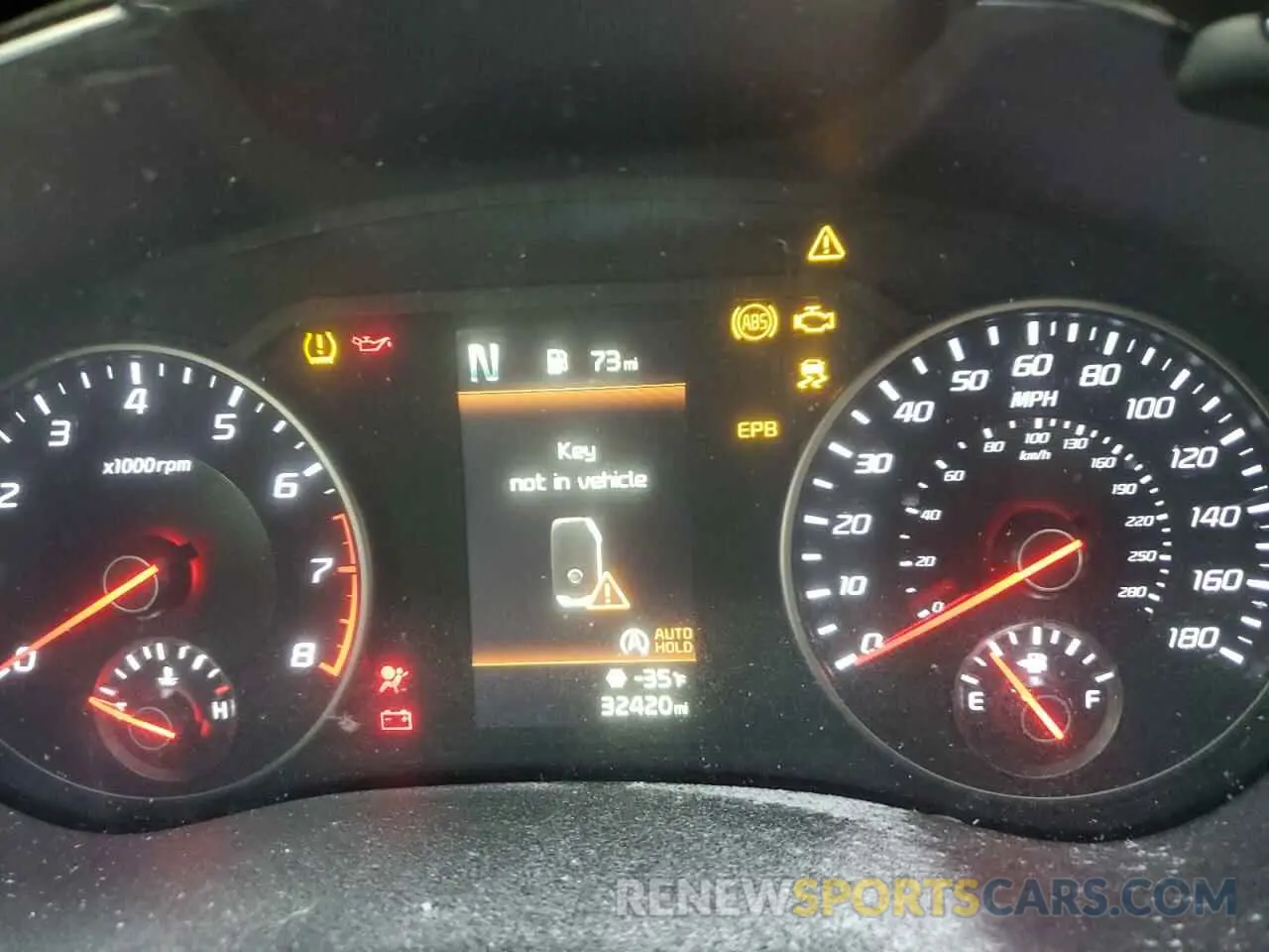9 fotografías del automóvil dañado KNAE35LD8P6130220 KIA STINGER 2023