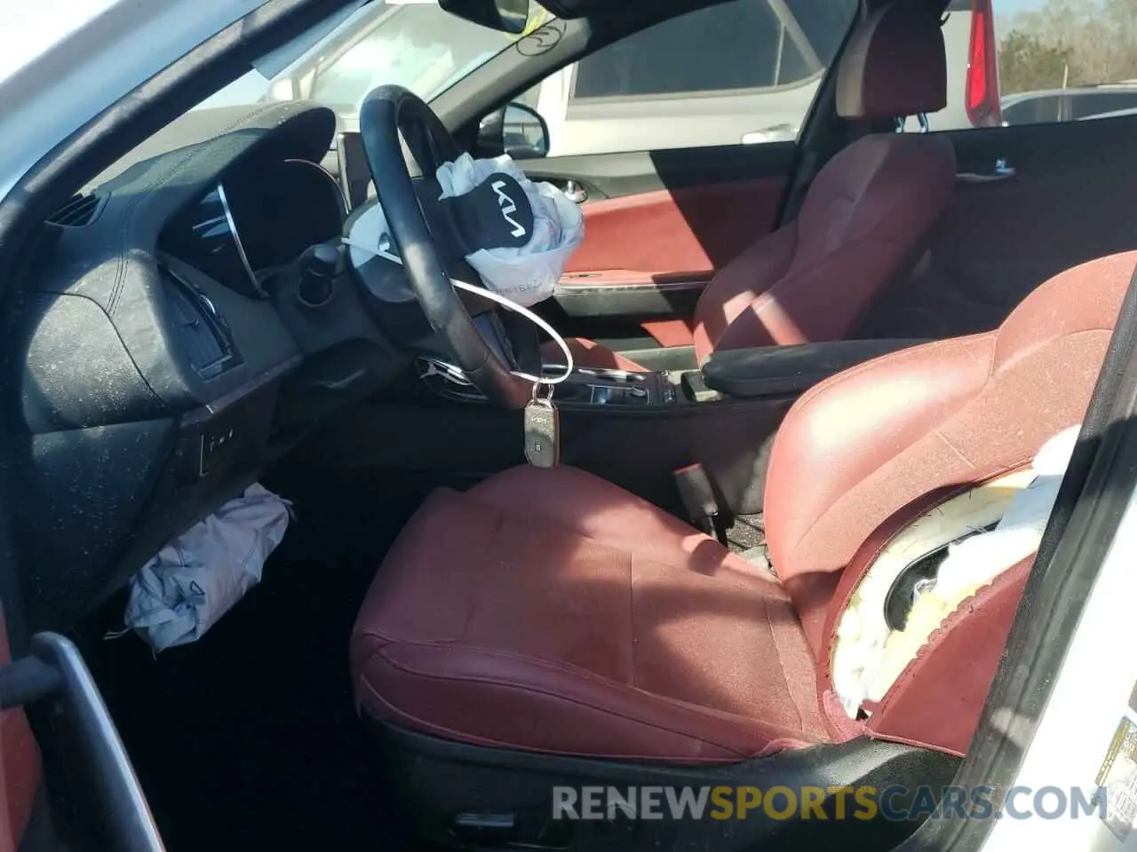 7 fotografías del automóvil dañado KNAE35LDXP6131353 KIA STINGER 2023