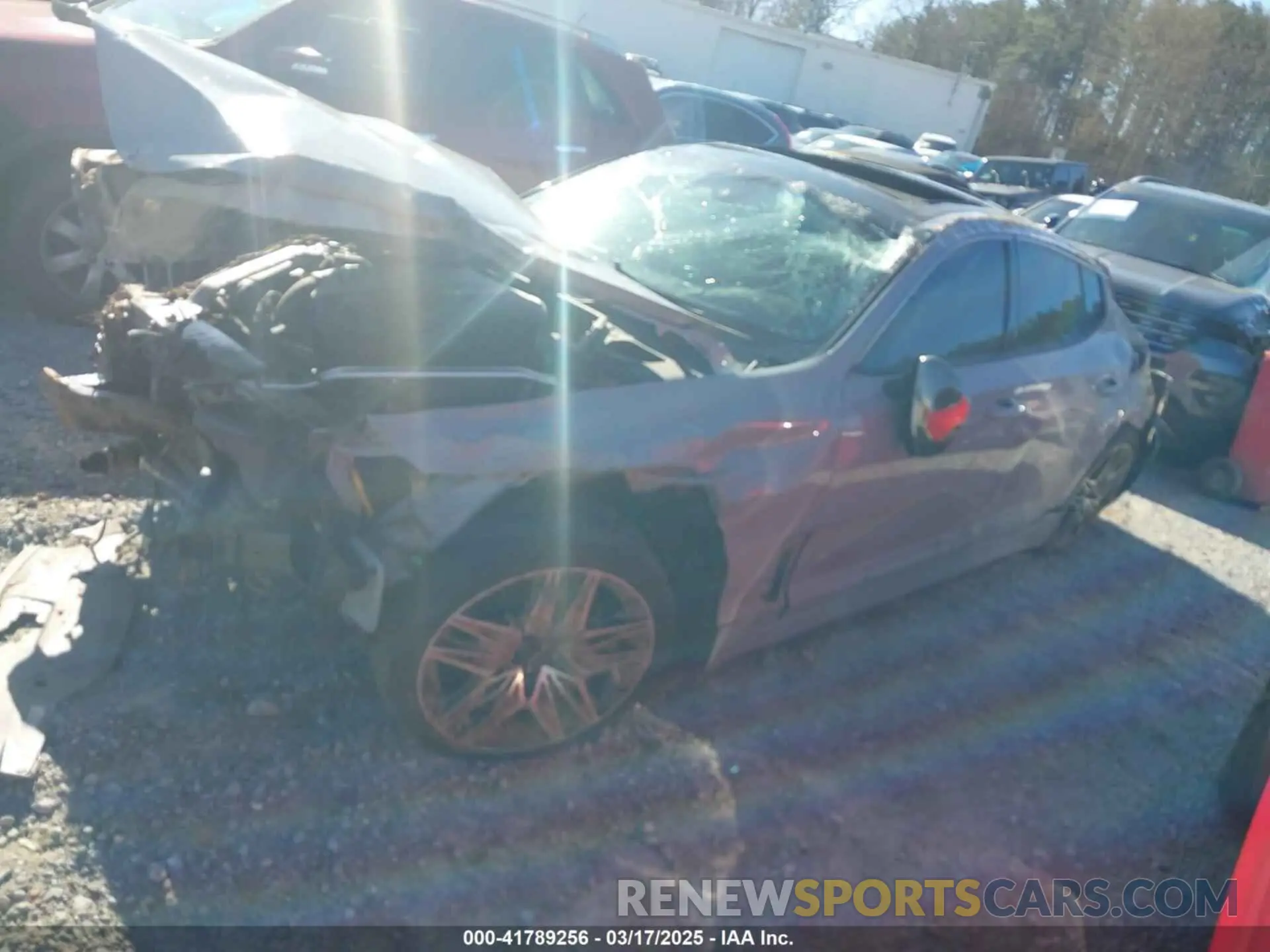 2 fotografías del automóvil dañado KNAE55LC4P6124285 KIA STINGER 2023