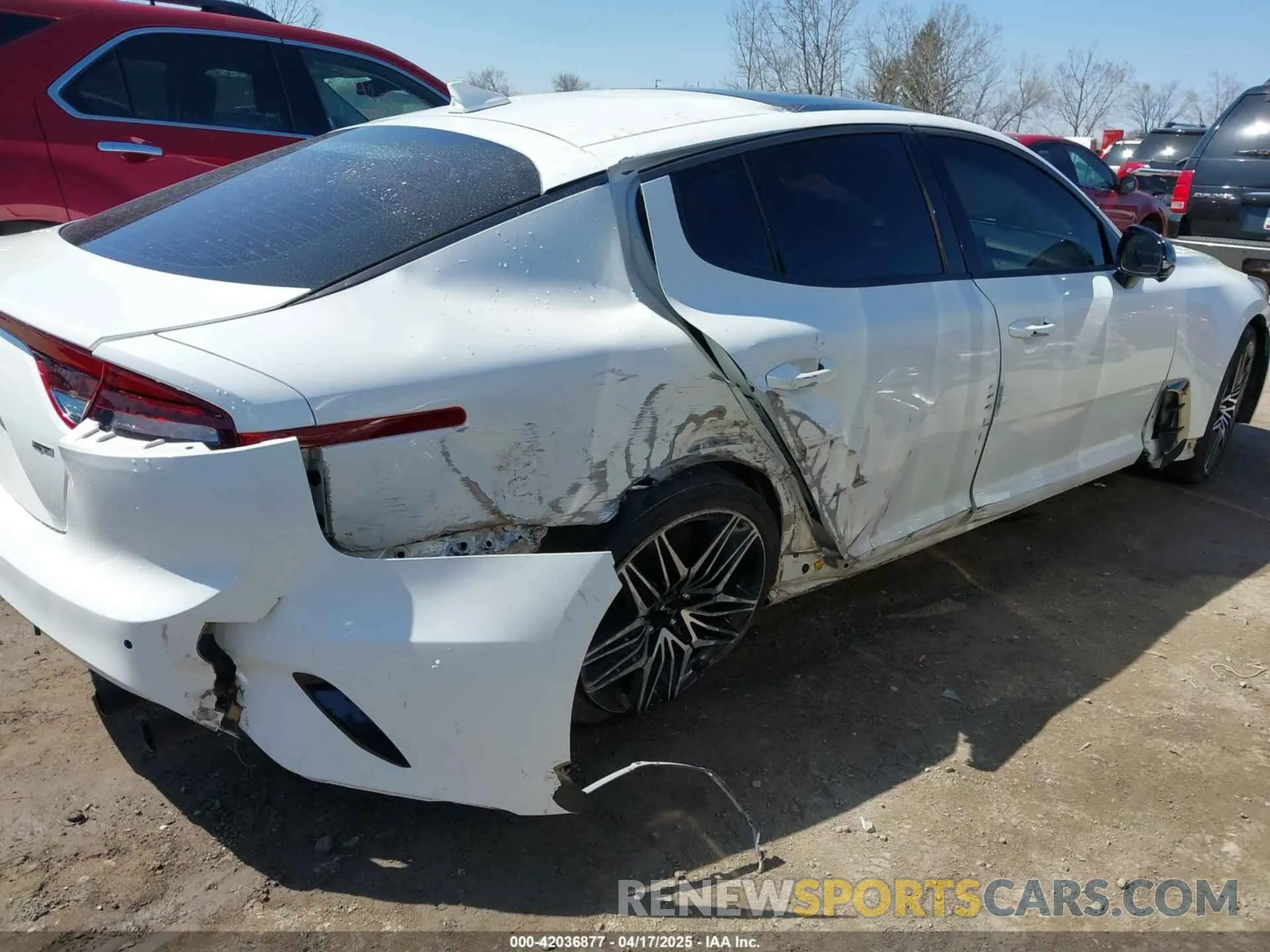 6 fotografías del automóvil dañado KNAE55LC6P6131643 KIA STINGER 2023