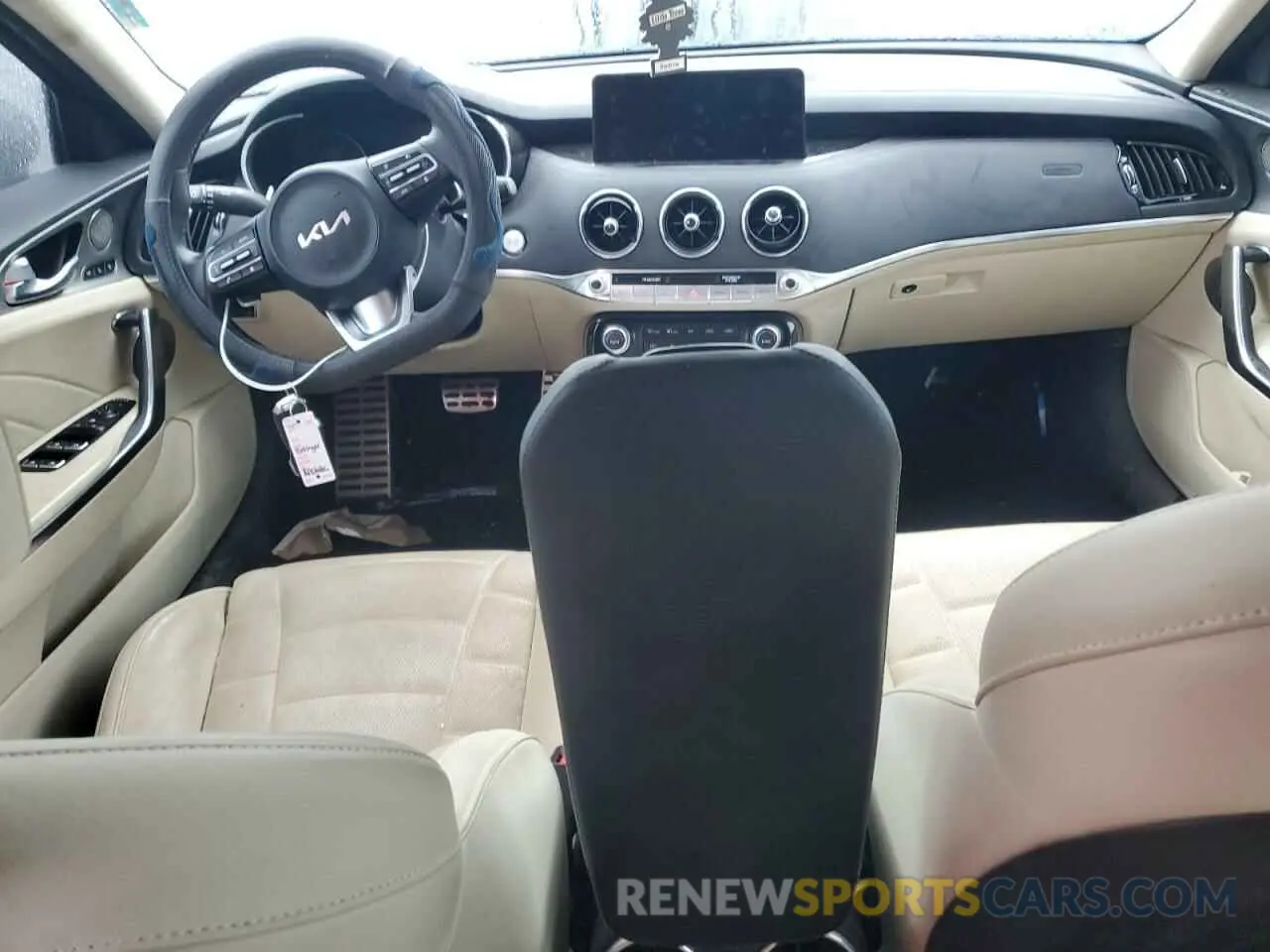 8 fotografías del automóvil dañado KNAE55LC8P6127349 KIA STINGER 2023