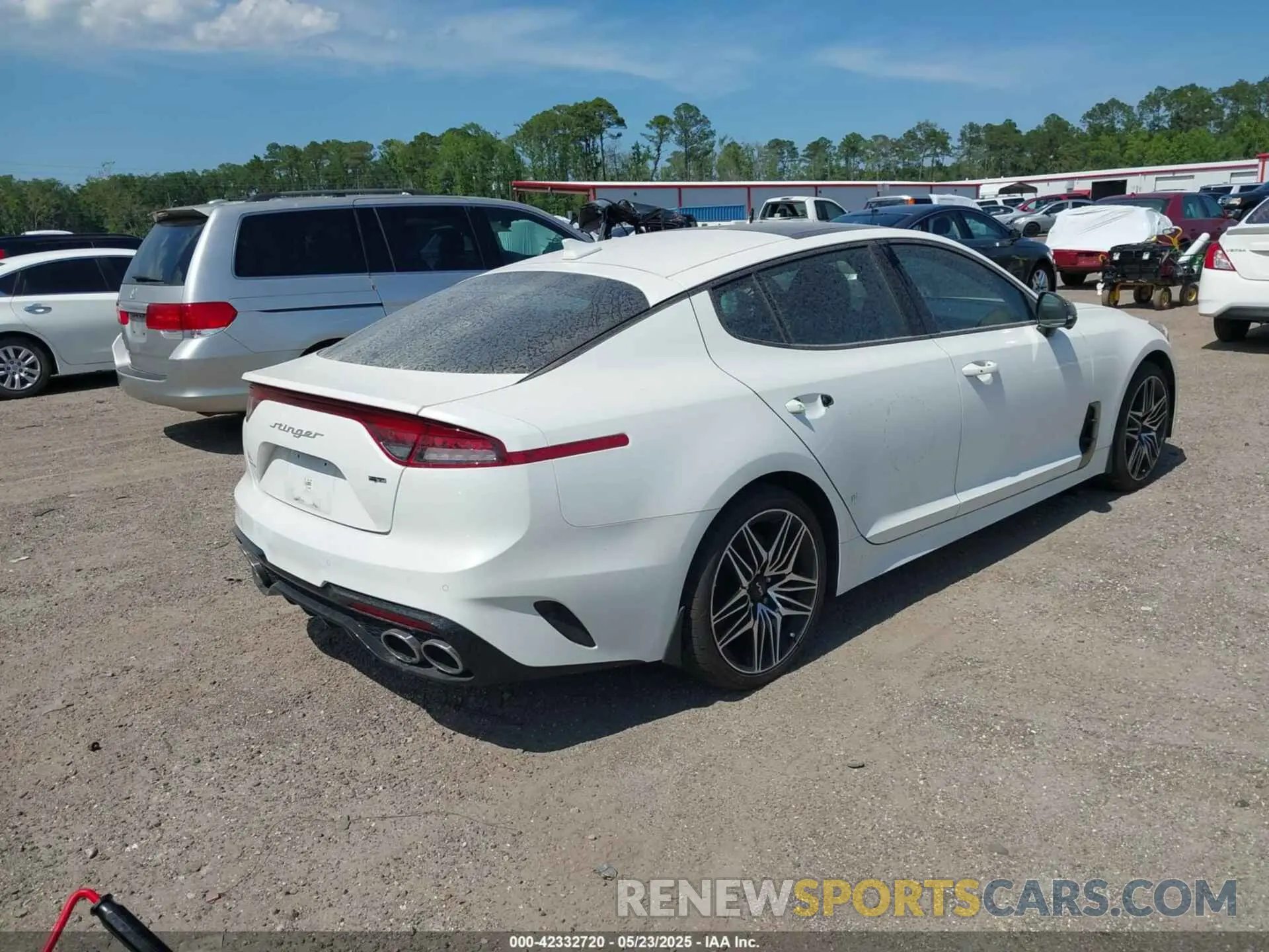 4 fotografías del automóvil dañado KNAE55LCXP6129216 KIA STINGER 2023