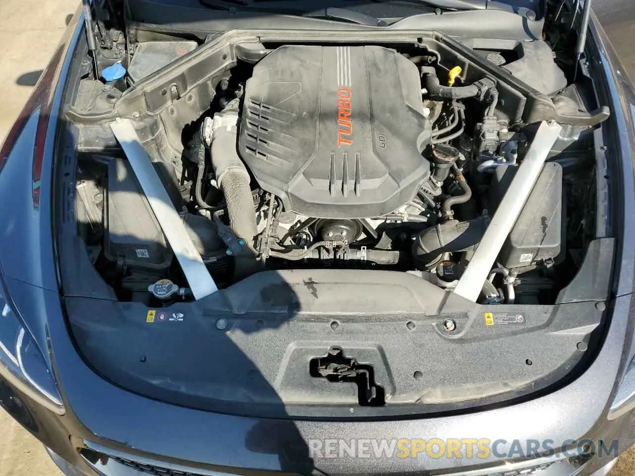 11 fotografías del automóvil dañado KNAE55LCXP6129720 KIA STINGER 2023